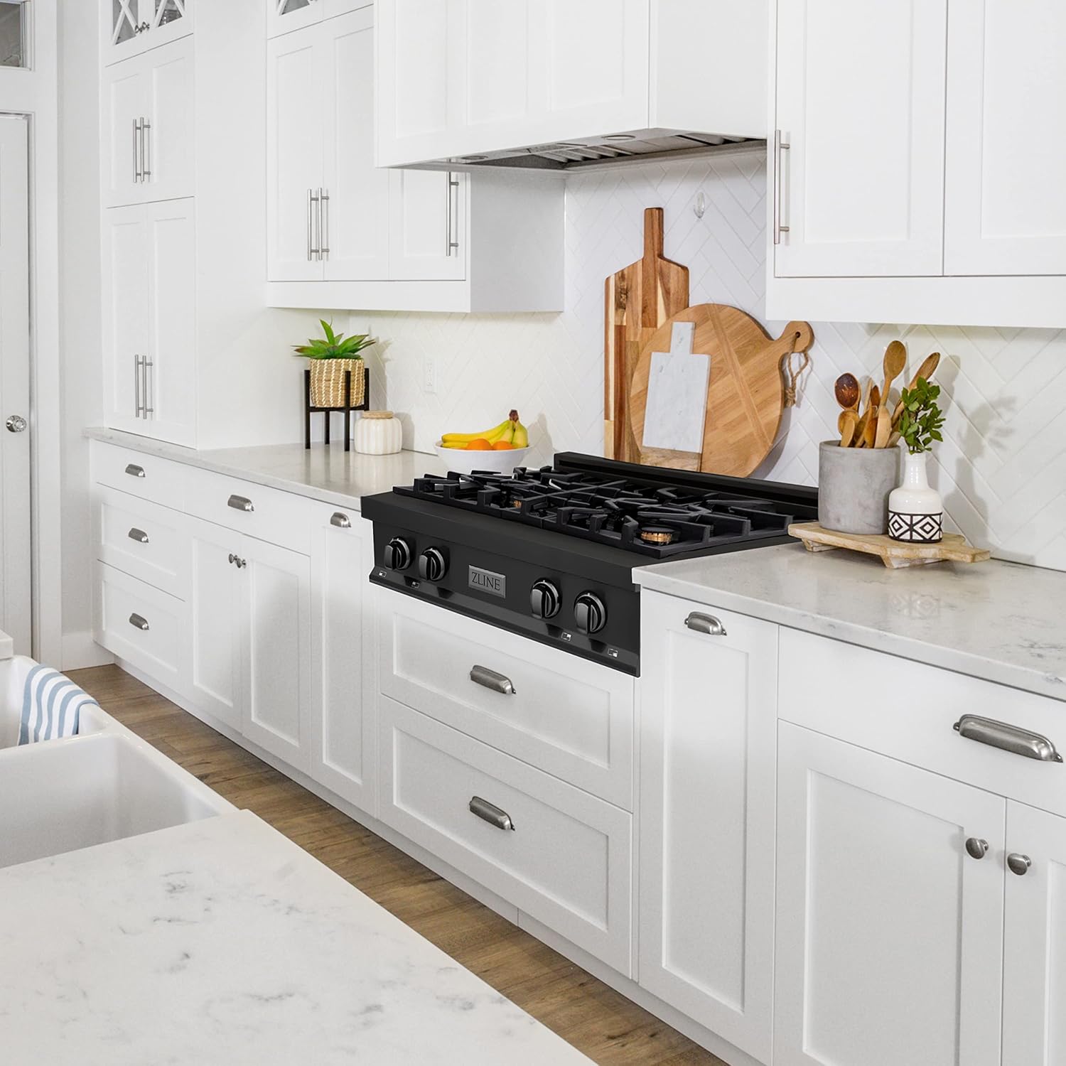 ZLINE 30 in. Legacy Gas Rangetop with 4 Burners and Porcelain Cooktop in Black Stainless Steel (RTB-30)