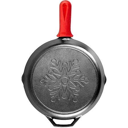 Lodge Snowflake Skillet with Handle Holder 12"