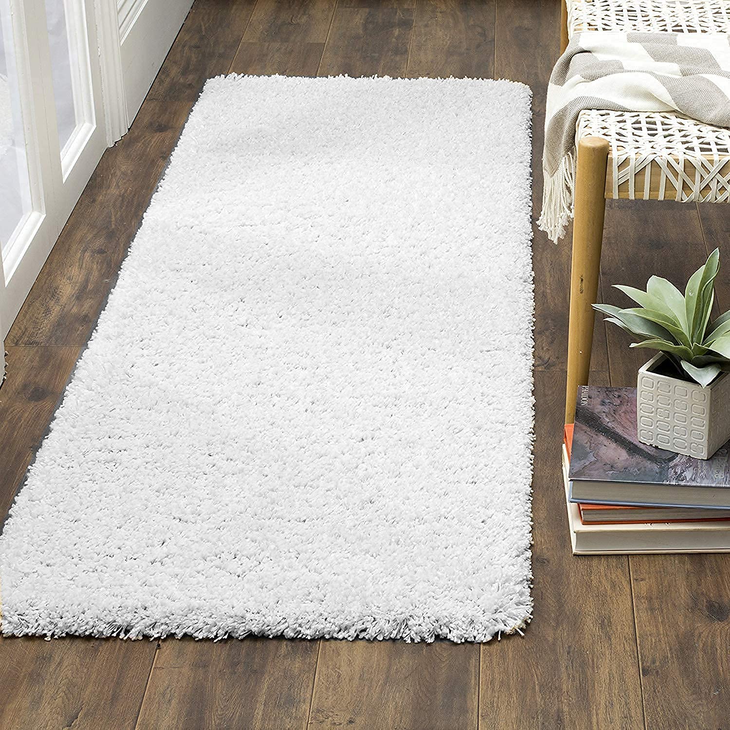 Heaven World Modern Soft Polyester Anti-Slip Fluffy Fur Rugs & Comfy Carpet for Living Room, Shaggy Floor Carpet for Guest Room, Boys and Girls Carpet, Hall Carpet (2 FEET X 3 FEET, ... White) (B0CQWQ3GJX) Amazon Price History, Amazon Price Tracker
