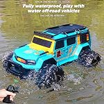 Ambhibious Remote Control Car Waterproof Monster RC Voitures 4WD Tous les jouets de véhicule hors route terrain avec 2.4 GHz LED Lumières pour 6 7 8 9 10 11 12+ Année Vieux enfants Garçons Filles Cadeaux cadeaux (Blue)