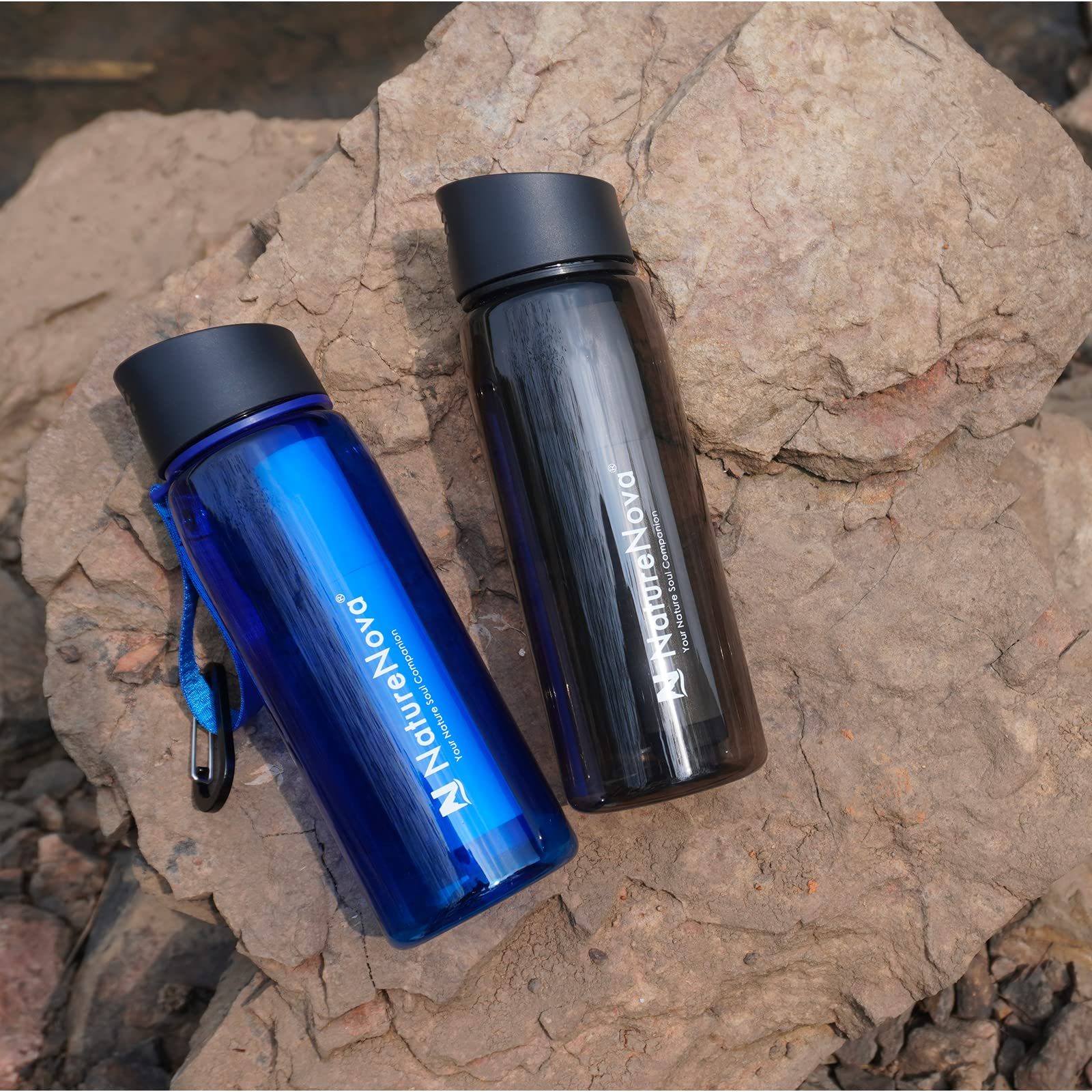 Botella de filtro de agua con filtro integrado de 4 etapas sin BPA para camping, senderismo, mochilero, emergencia y viajes, paquete de 2 unidades, negro/azul, 650 ml