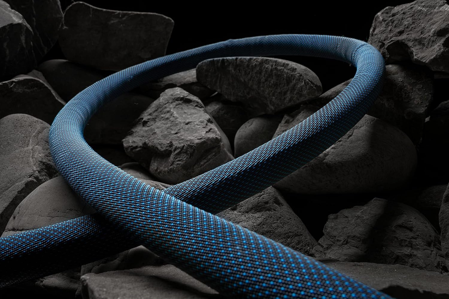 Gardena Liano Xtreme 3/4 inch, 25m set: Extremely robust textile garden hose, for indoor water taps, with PVC inner tube, lightweight, weather-resistant (18482-20)