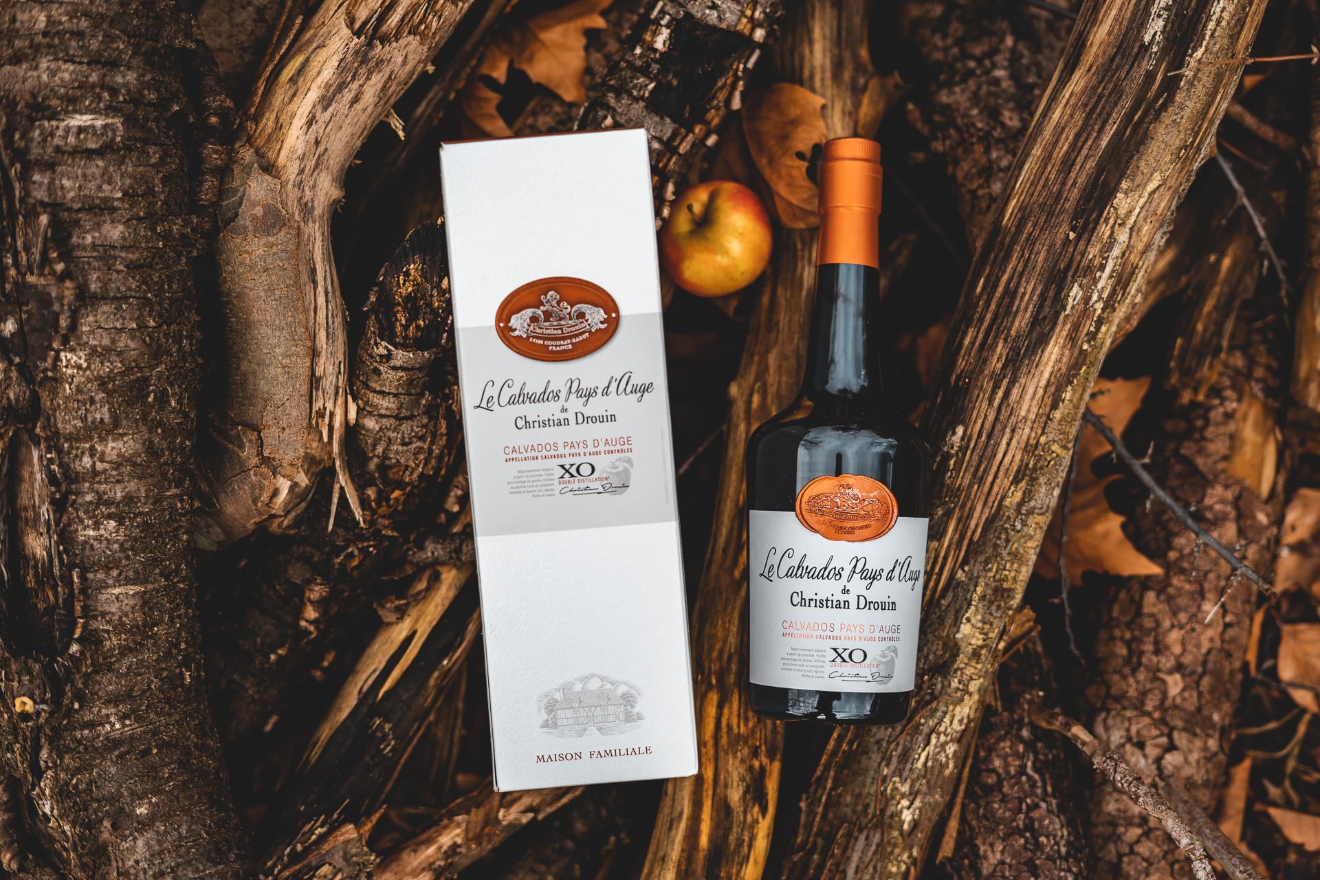 Christian Drouin Calvados XO | Französischer Apfelbrand | Langjährig Gereift | Komplex & Vollmundig | AOC Pays d'Auge | 40% Vol. | 700 ml