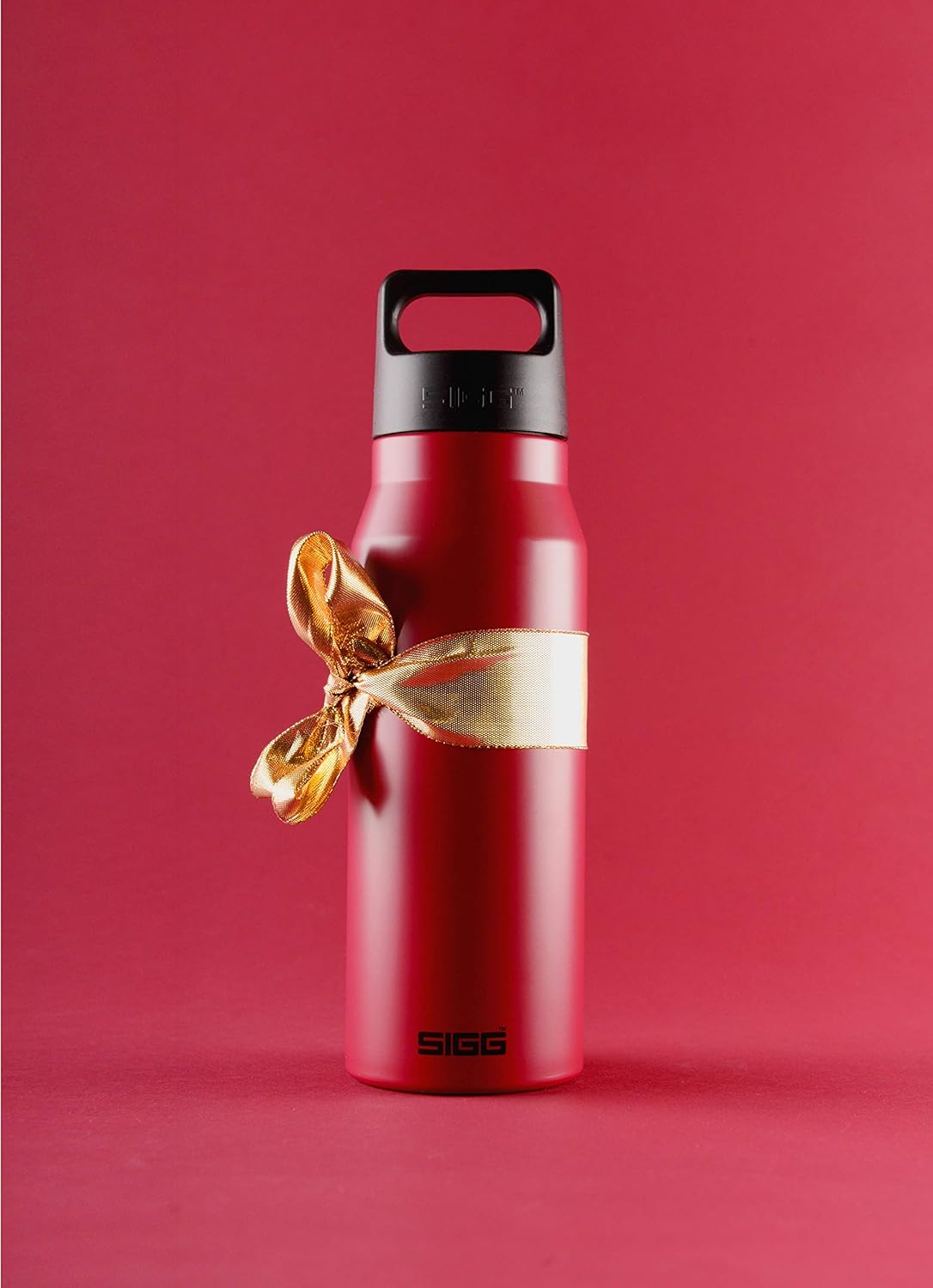 Sigg - Reusable Water Bottle - Explorer Magenta - Leakproof, BPA Free - 18/8 Stainless Steel - 34 Oz - Image 5