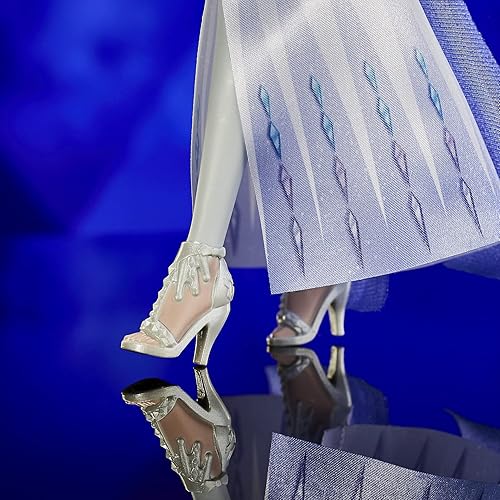 Miniatura 9 de Disney Frozen 2 Queen Elsa Shimmer - Muñeca de moda, ropa y accesorios extraíbles, cabello rubio largo, juguete para niños de 3 años en adelante