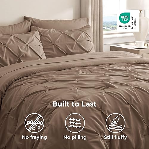 Miniatura 8 de Bedsure - Juego de ropa de cama tamaño matrimonial en color marrón, de 7 piezas, juego de cama con pliegues en una bolsa, con edredón, sábanas,