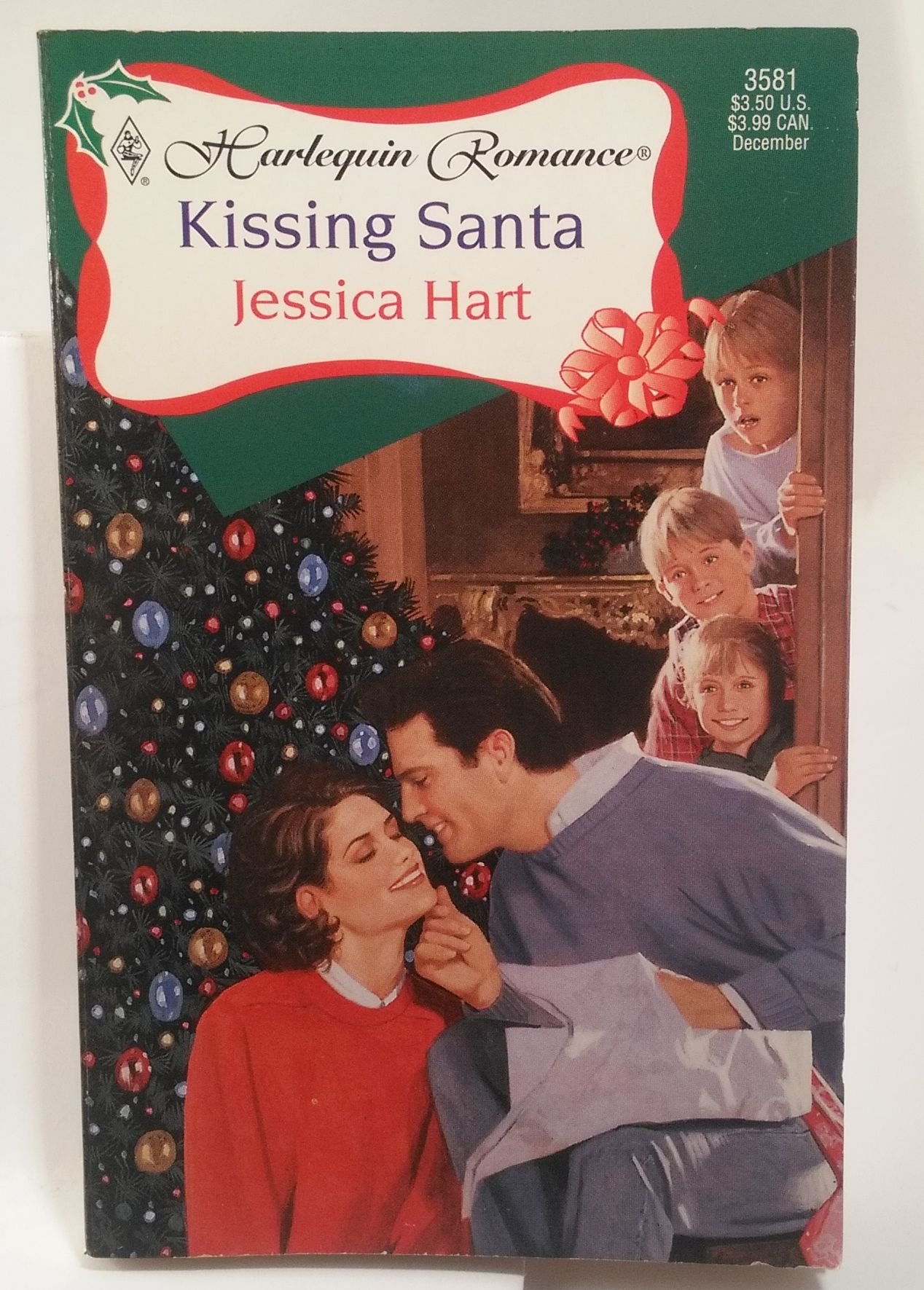 Kissing Santa (Harlequin Romance)
