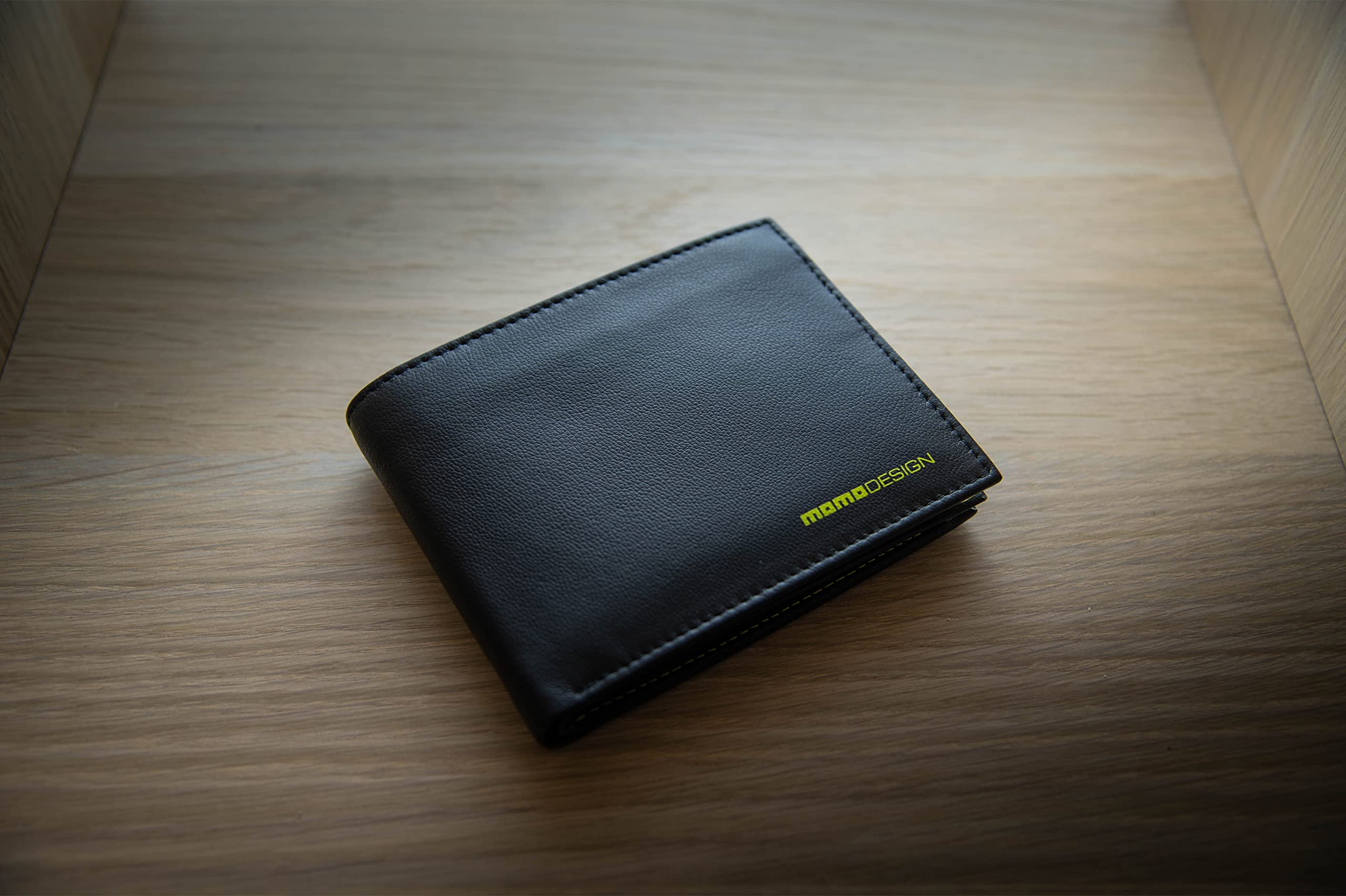 MOMO Design Cartera de Piel Genuina para Hombre, CLÁSICA, con Protección RFID, Caja de Regalo de Madera
