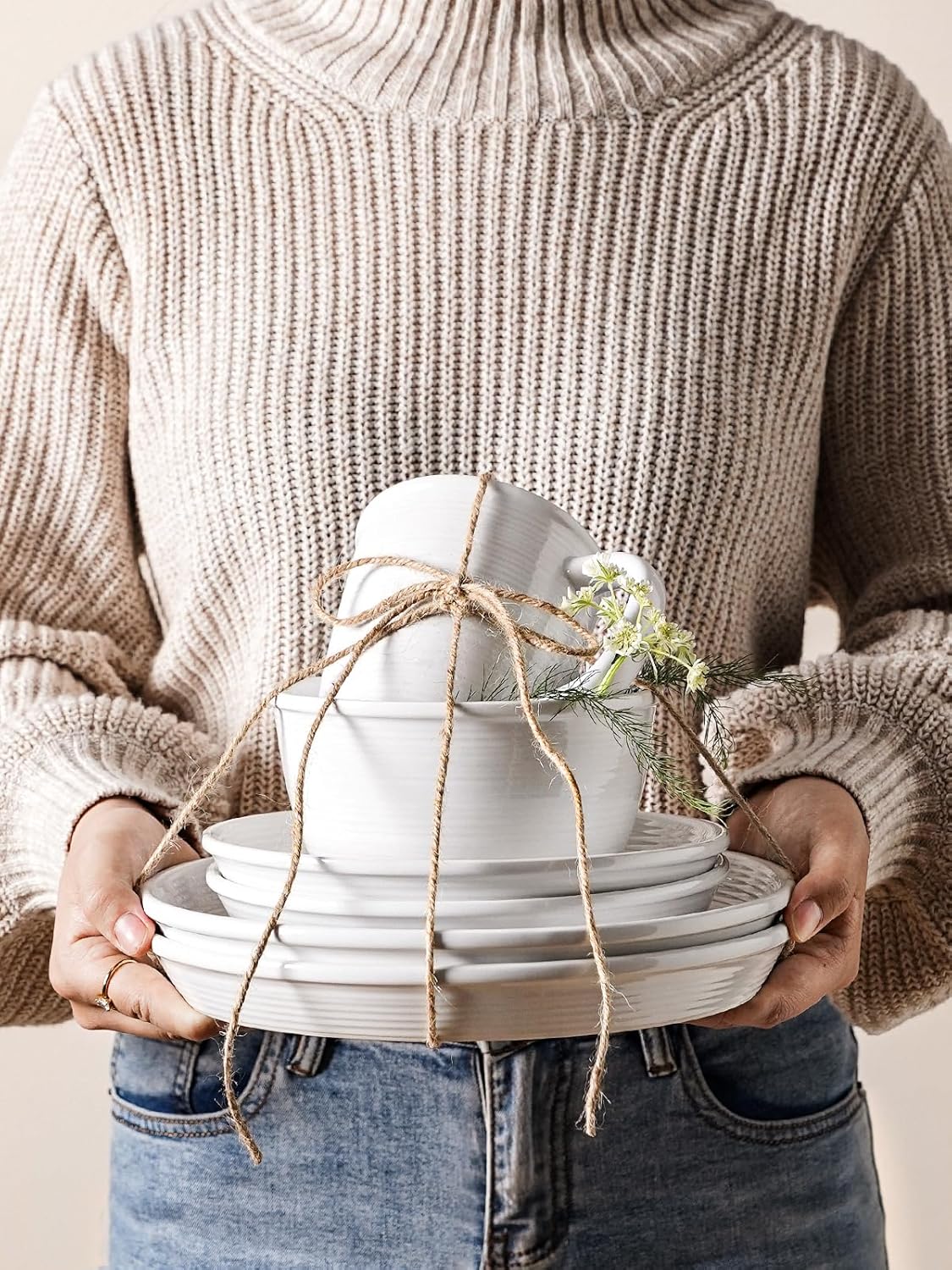 LE TAUCI Dinnerware Sets with Mugs for 4, Stoneware Plates and Bowls Set, Stackable, Microwave & Dishwasher Safe Ceramic Dishes, 16-Piece, White (10" Dinner & 8" Salad Plates, 6" Bowls, 18 oz Cups)