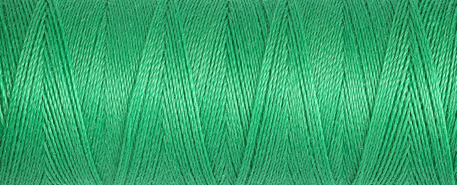 Gutermann Sew All Polyester Thread, 100mtr, Bridal White (0111), 5.5 x 1.8 x 1.8 cm