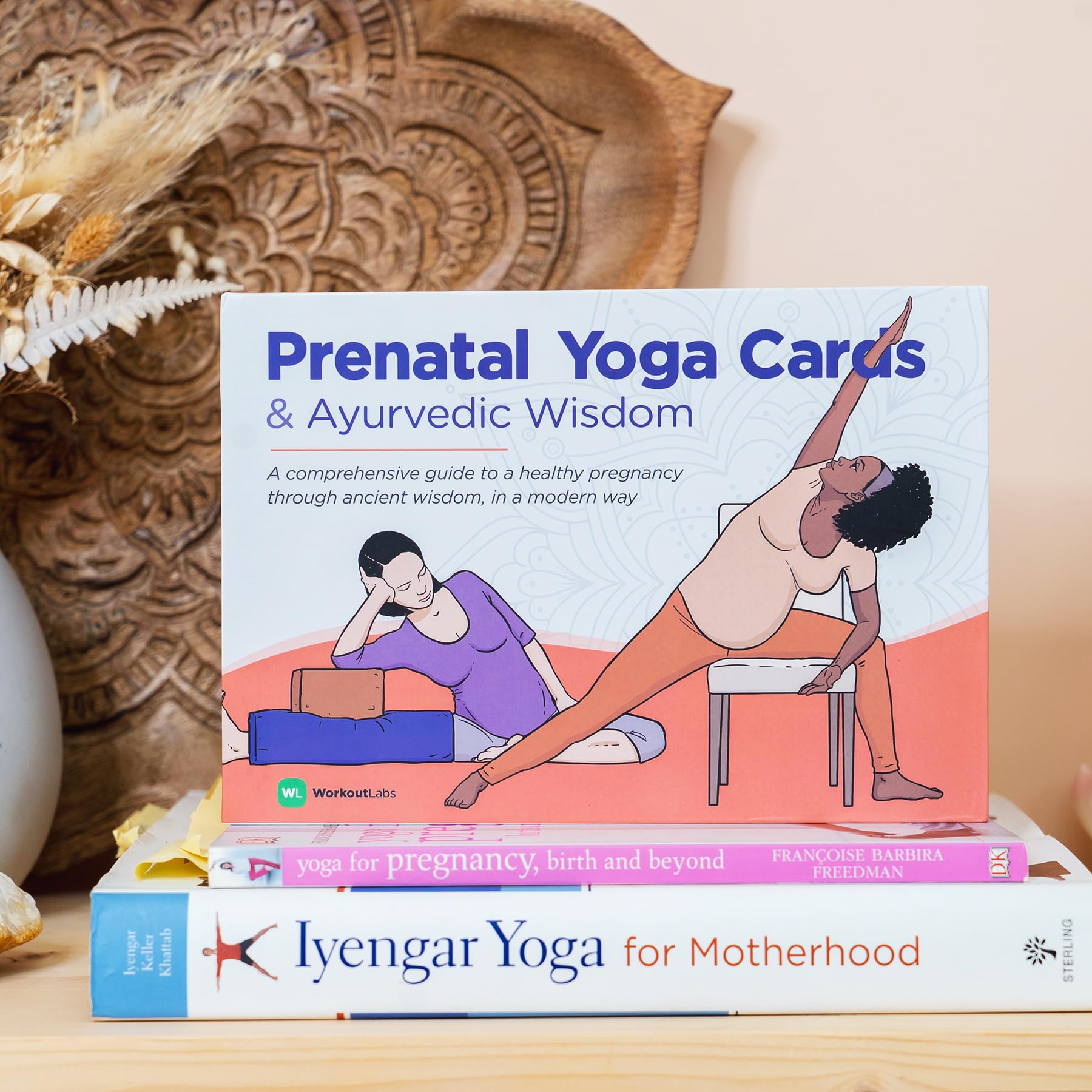 WorkoutLabs Cartes de yoga prénatal et ayurveda – Guide de grossesse saine et consciente avec sagesse ancienne de manière moderne · Cartes et livres de qualité supérieure pour femmes enceintes et