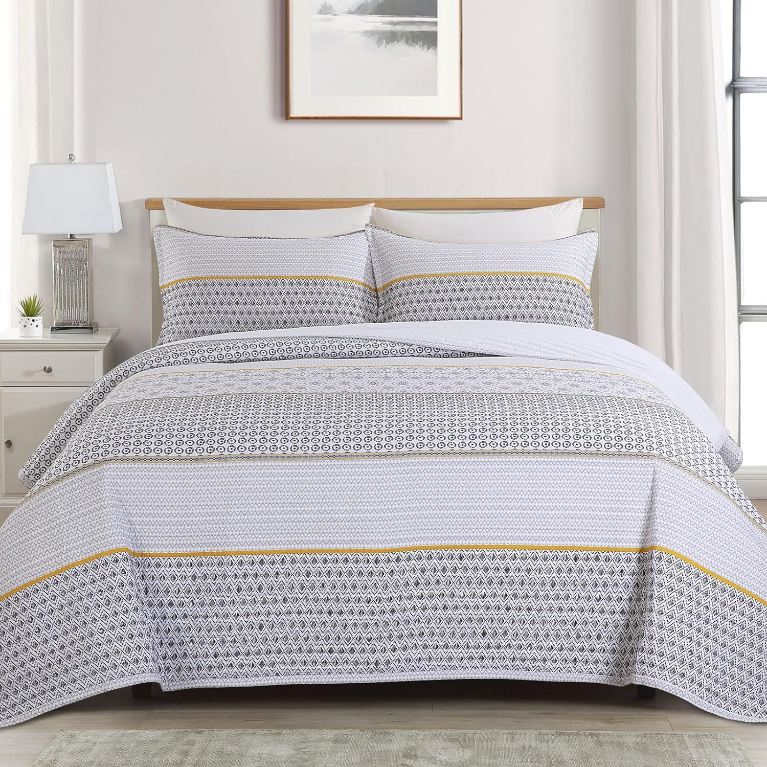 HOMBYS Oversized King Bedspread 132"x120", Boho Striped Pattern Quilt Set 3 Pcs Lightweight, Soft & Breathable Coverlet Beding Set for All Season-Classic Black and White-1 Quilt with 2 Pillow Shams