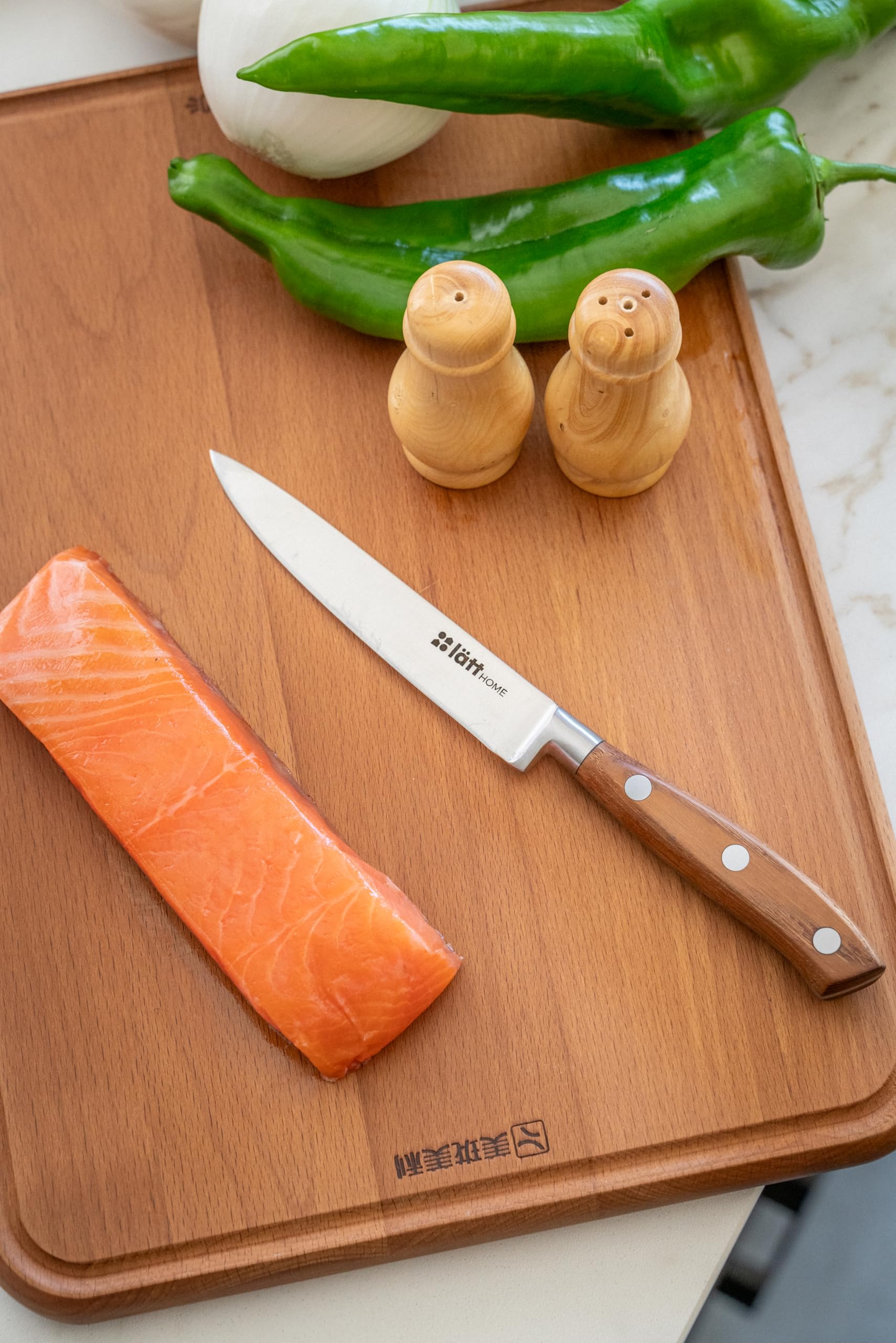 Cuchillo Multiusos 12cm - Fabricado en Acero Inoxidable - Filo Preciso - Mango de Madera - Cuchillo Cocina Cómodo y Seguro - Resistente y Duradero - Ideal para Uso Doméstico y Profesional