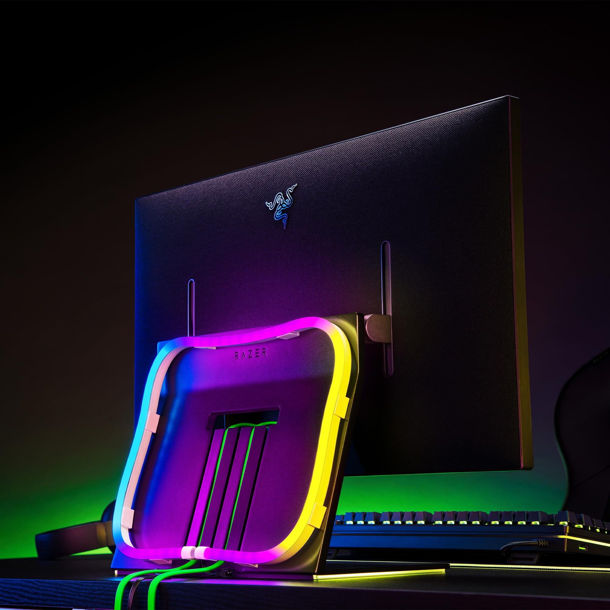 Razer Chroma Light Strip Erweiterungsset - Adressierbare RGB-Leuchtstreifen für eine noch individuellere Beleuchtung (1x 100cm + 2x 50cm lange LED-Beleuchtungsstreifen)