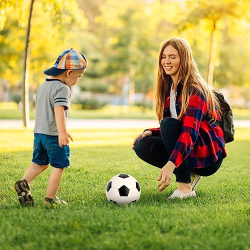 Miniatura 3 de Balón de fútbol para niños, tamaño 3, pelota de fútbol clásica negra y blanca para niños, pelota de entrenamiento deportivo para interiores y
