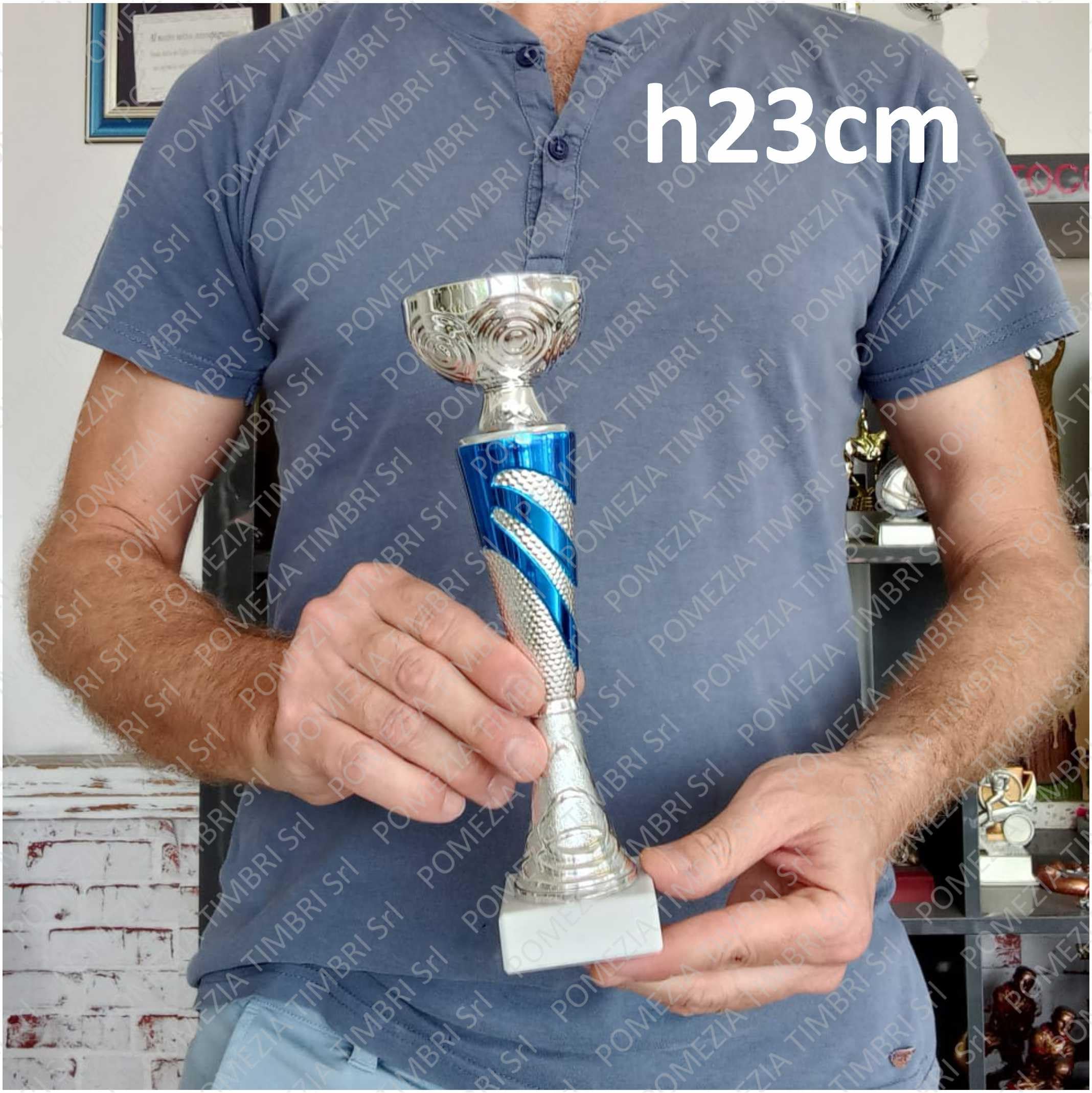 Tris Coppe Trofei Personalizzati con Targhetta Stampata – 3 misure Diverse – Plastica ABS Colorata e base Marmo – Premi Trofei per Fantacalcio, Sport, Eventi