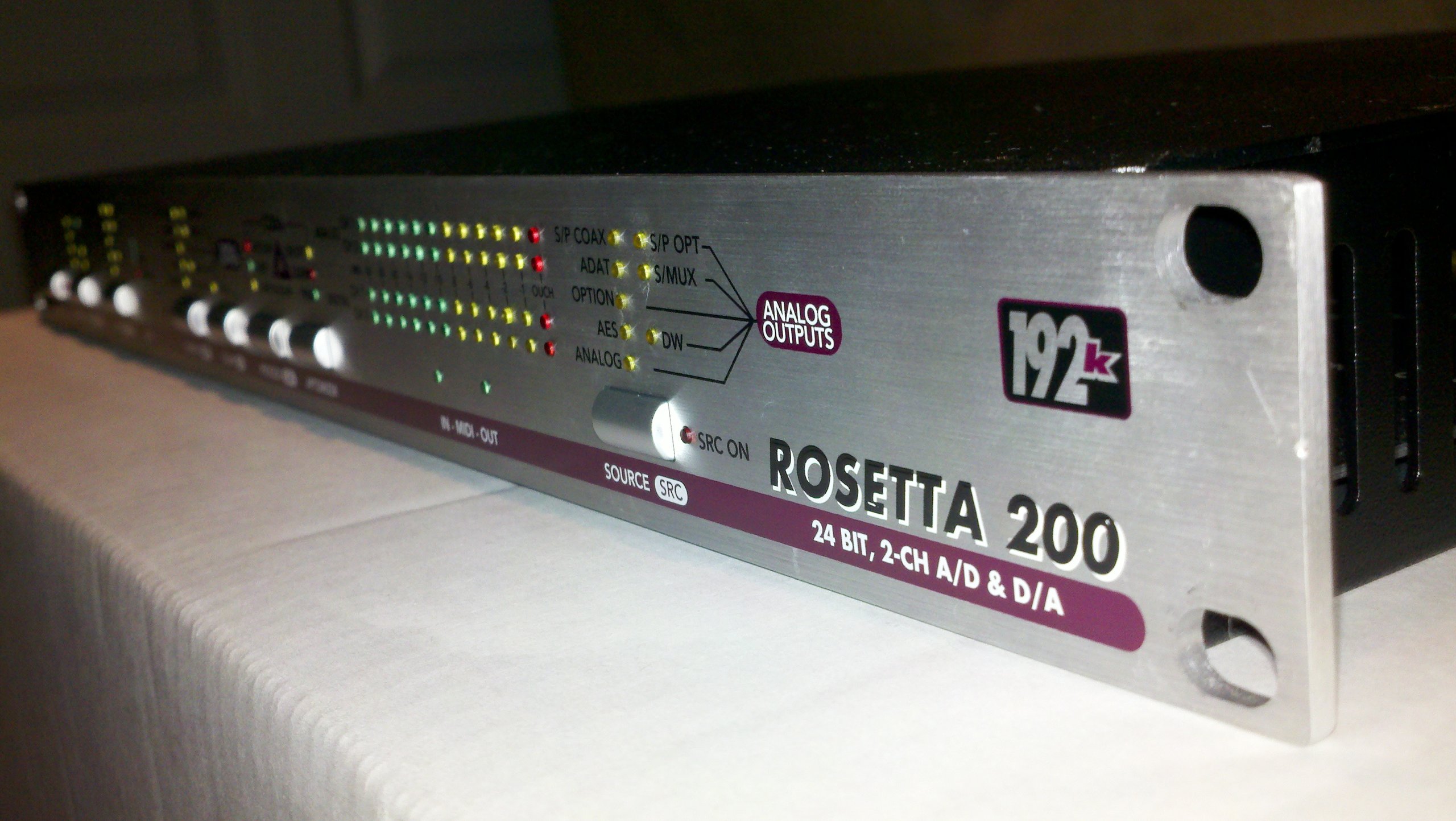 Apogee Rosetta 200 2-Channel AD/DA Converter 24-bit/192kHz