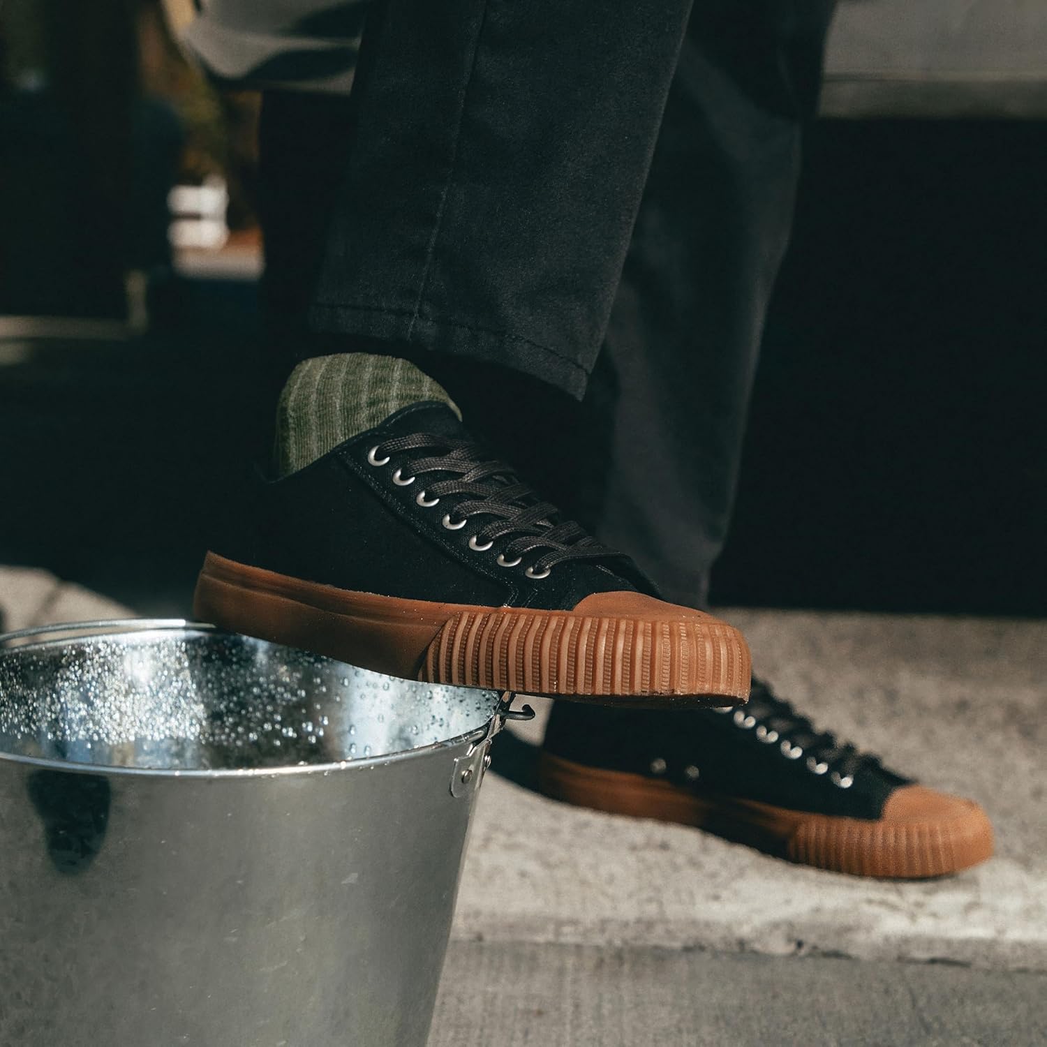 Center Lo Off-White/Gum Canvas/Gum Rubber Sneakers - Image 3