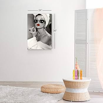Amazon.co.jp: Smile Art Design オードリー・ヘプバーン