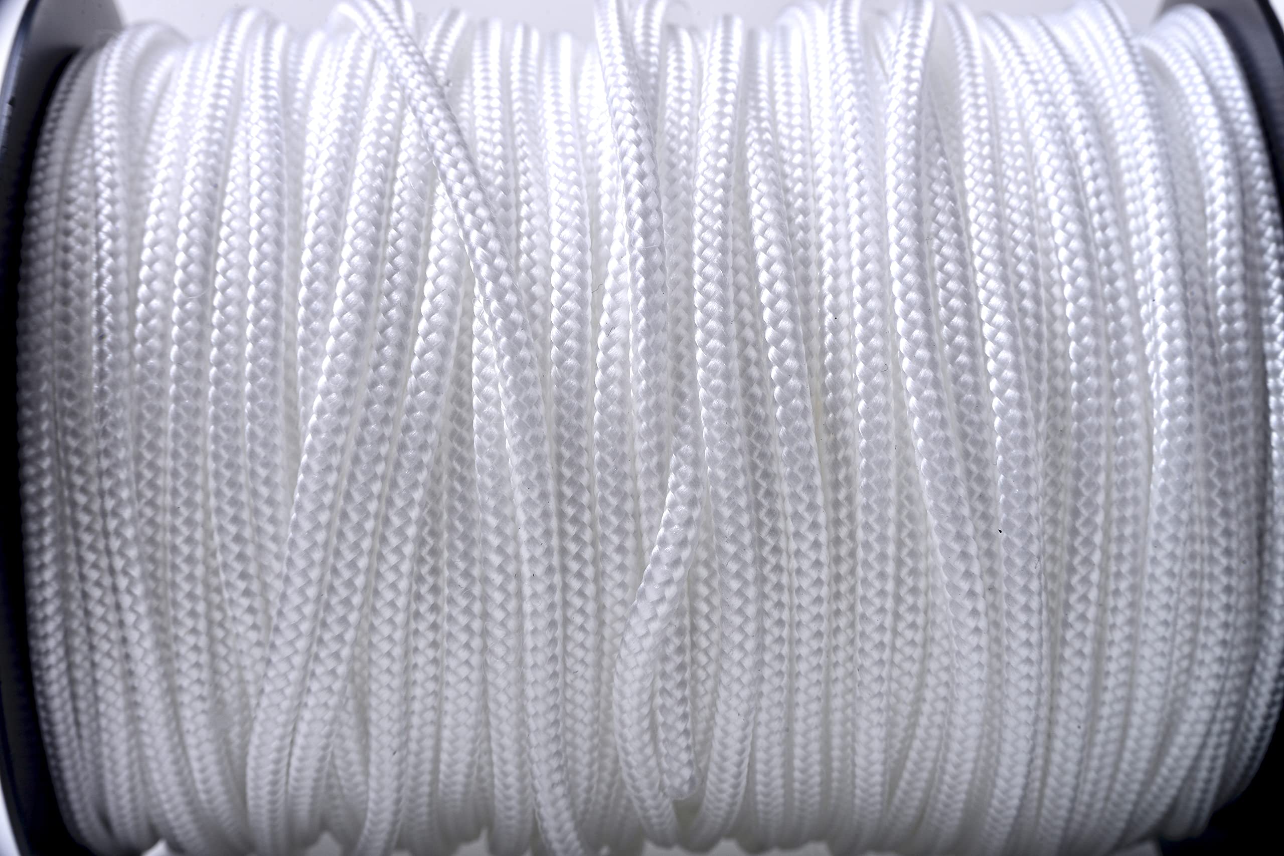 IPEA Cordon Tresse pour Vénitien Couleur Blanche en Nylon - 50 mètres - Fabriqué en Italie - Cordon Blanc - Corde pour Rideaux à Paquet, cantonnières, Stores, Accessoires – Épaisseur 3 mm
