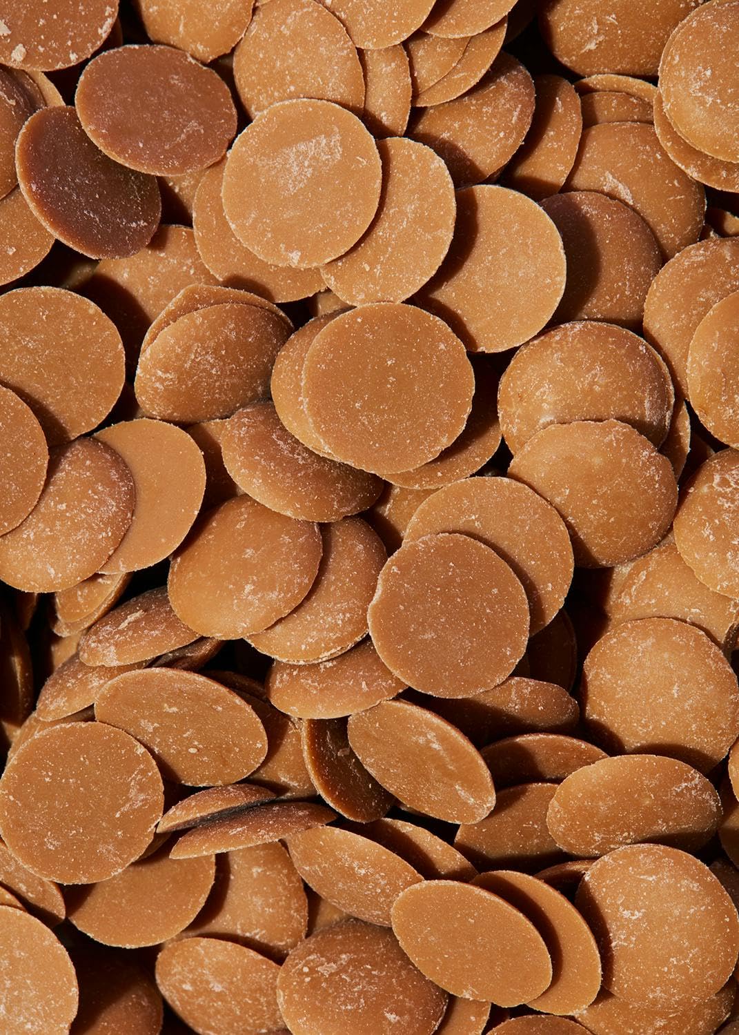 KoRo – Pépites de beurre de cacao bio au sucre de coco 6 x 1 kg – Goût sucré et caramélisé – Vegan – Idéal pour pâtisserie