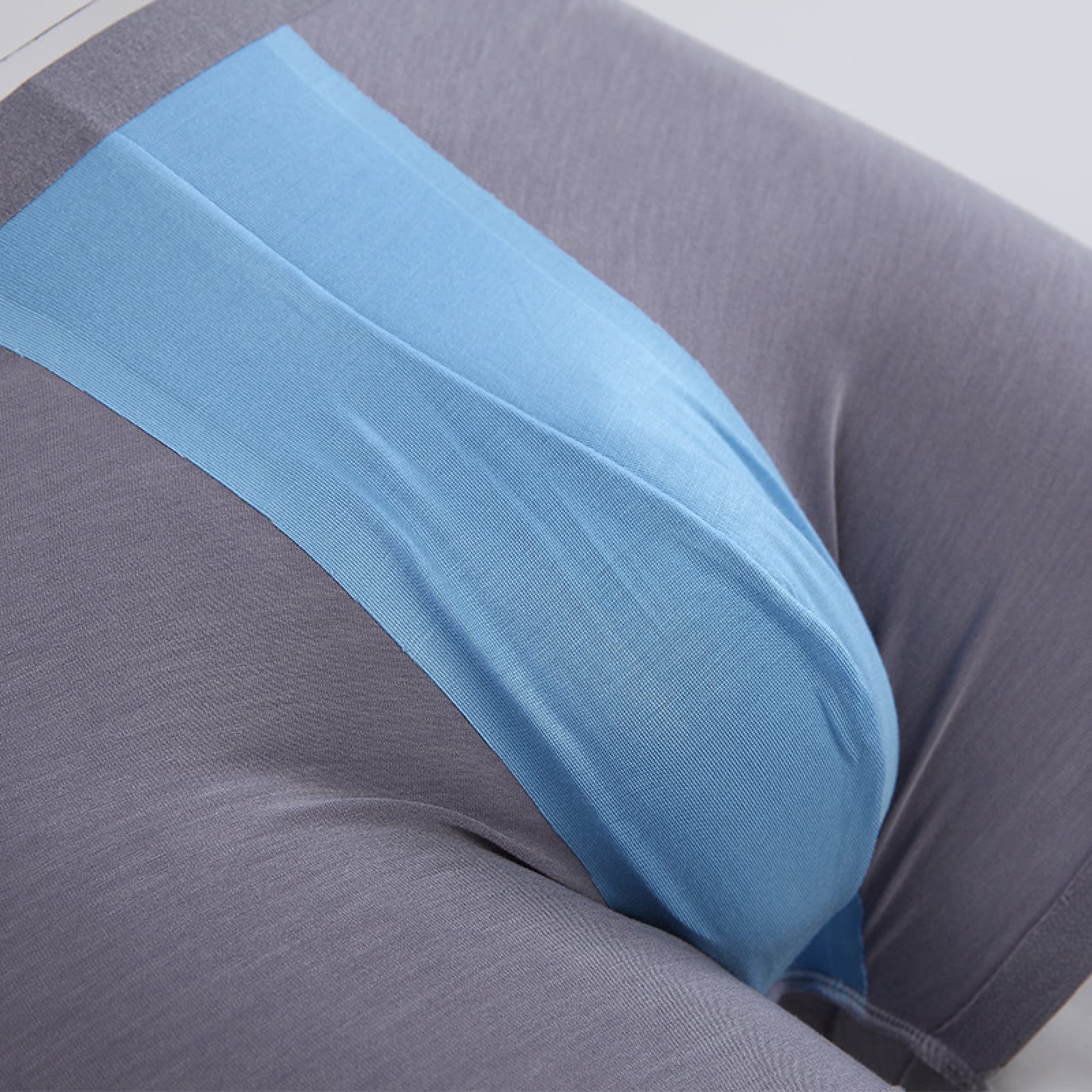 HIONRE Slip di seta senza cuciture del ferro per gli uomini, T-pants senza cuciture degli uomini, biancheria intima comoda tinta unita, grigio, 2XL, perizoma Multipack uomini