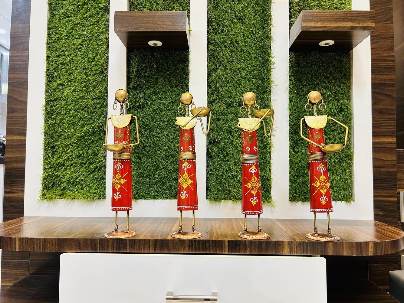 Miracle Craft Set of 4 Metal Multicolor Rajasthani Narega Doll Tealight Showpiece, Table Decorative Items for Home, Antique Gift Items, Tv Unit Showpiece, Home Decoration Items