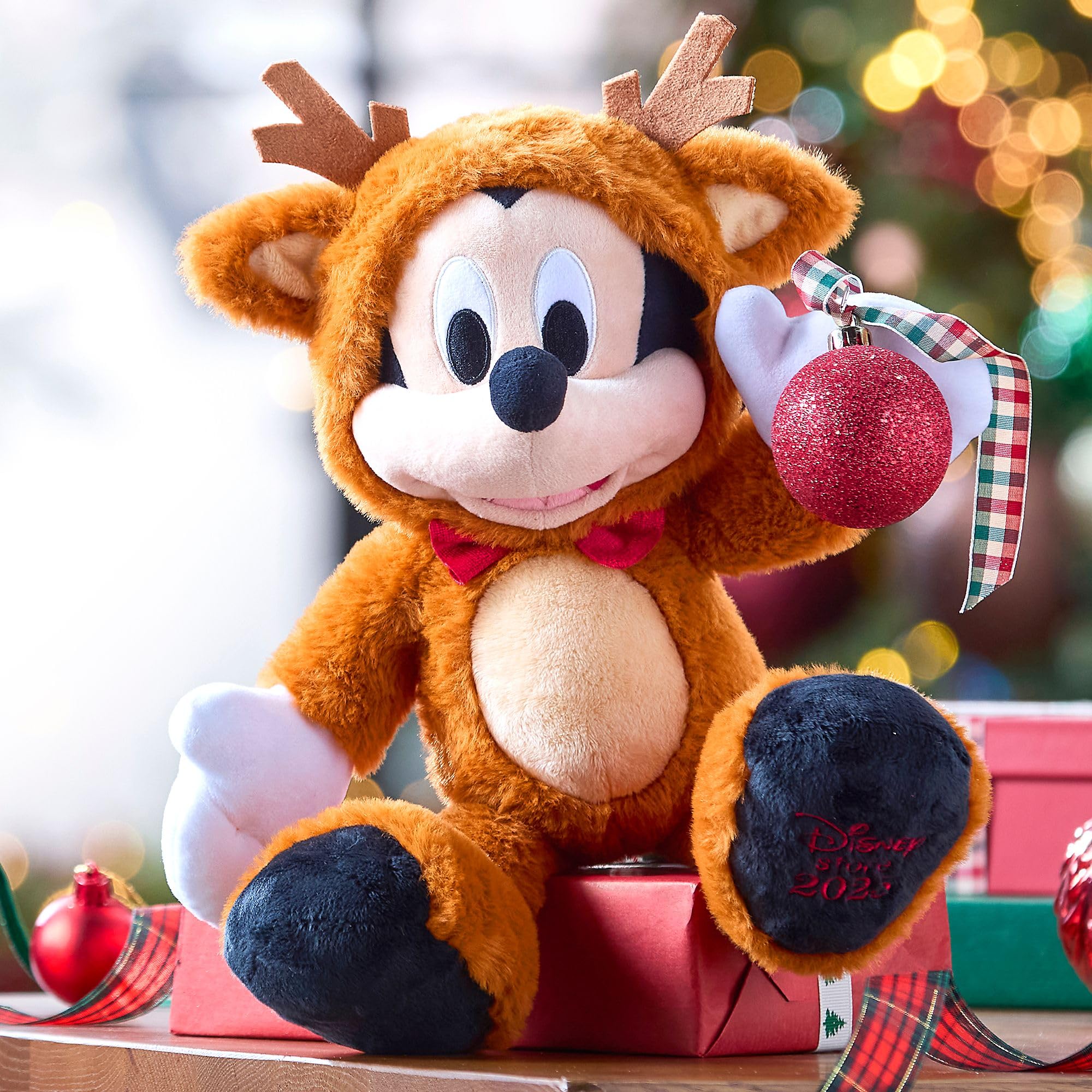 Disney Store Official Peluche Medio di Topolino in Versione Renna, con Costume Natalizio, Perfetto Come Decorazione Natalizia, Come Regalo o per Collezionisti, 34 cm
