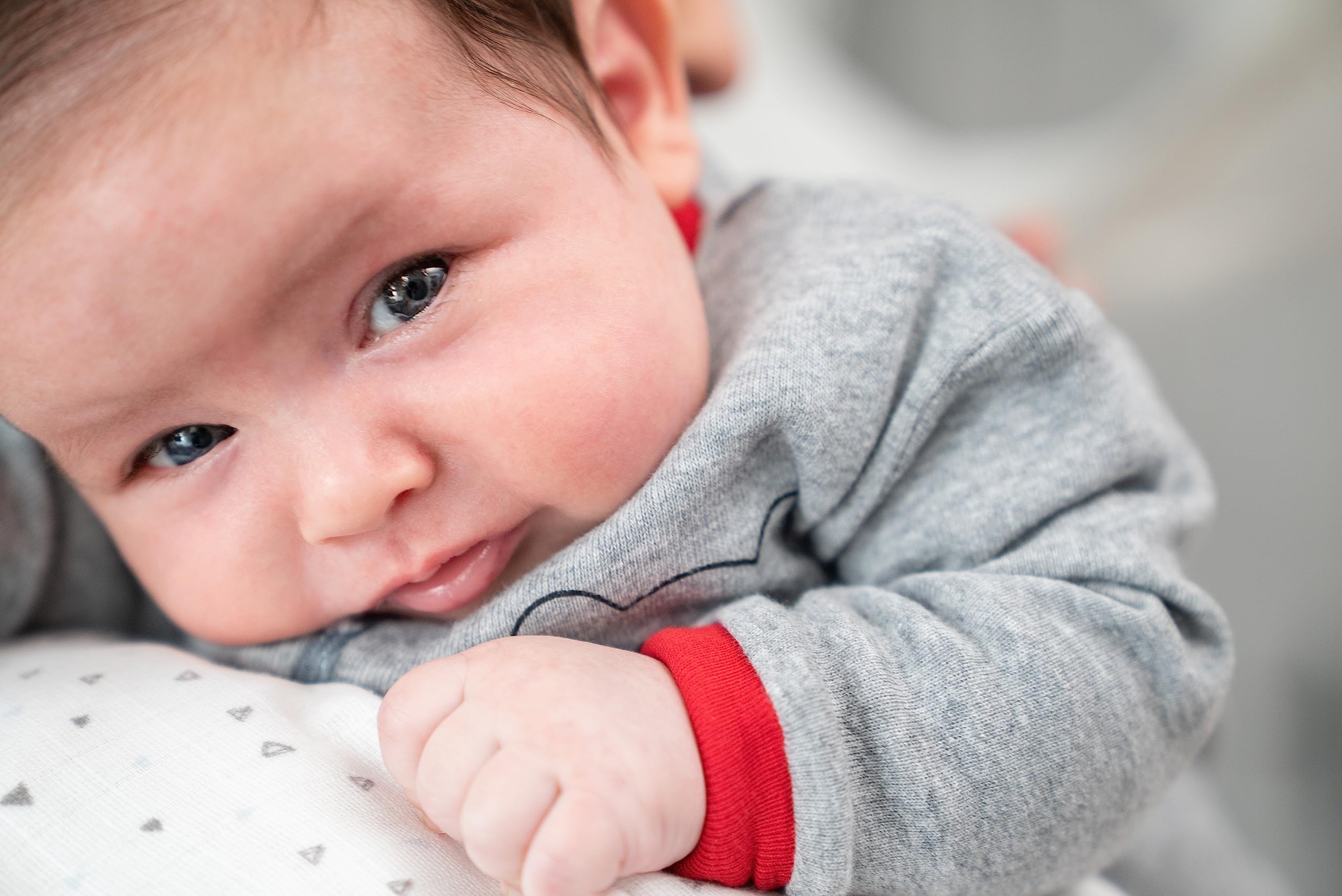 Snugabye Bear Baby Footed Sleeper in Grey