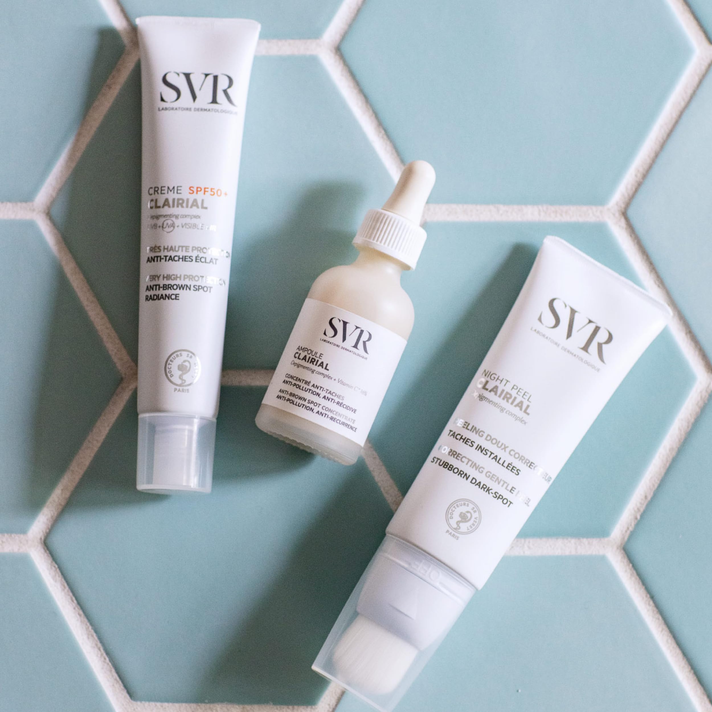 SVR - Ampolla clarial - Concentrado de triple acción anti-manchas oscuras - Para piel sensible propensa a la hiperpigmentación - Complejo despigmentante 14%, vitamina C optimizada 2% - 30 ml