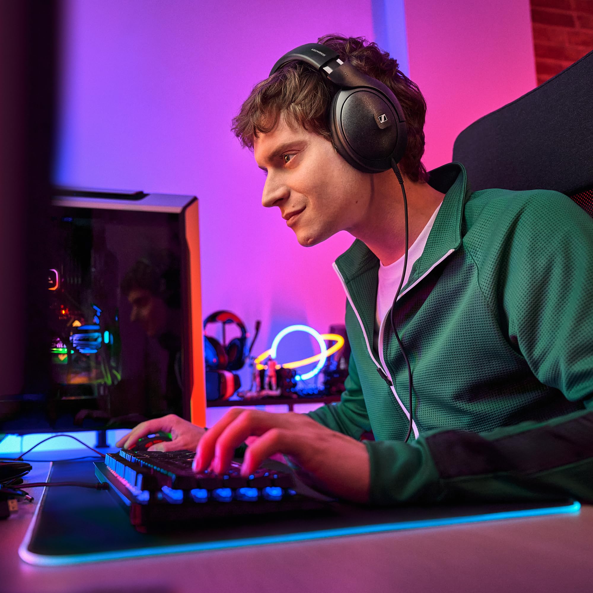 Sennheiser HD 620S Auriculares - Sonido estéreo audiófilo prémium con Imagen Espacial Similar a la de un Altavoz y Entorno optimizado para una Escucha Envolvente - con Cable