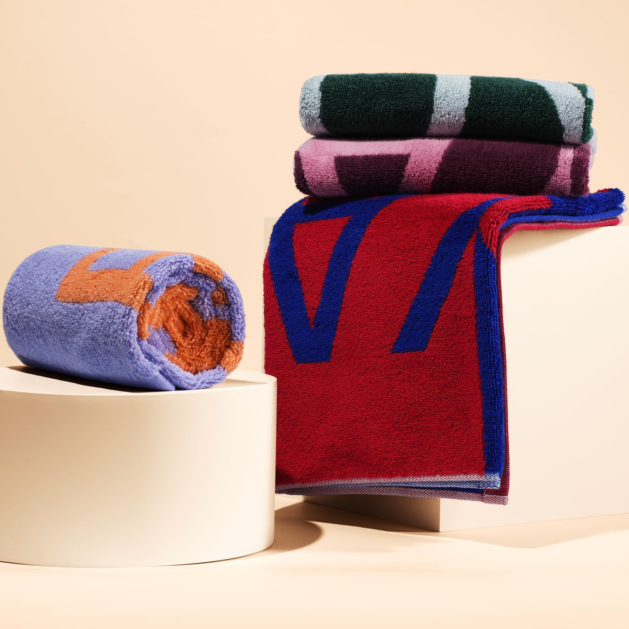 Vie TRIOMPHE 4 Pack Gym Sport Towels Quick Dry Highly Absorbent Sweat Towel for Men Women Face Hand Towels for Fitness Running Yoga Workout Travel (Teal+Pink+Blue+Orange)