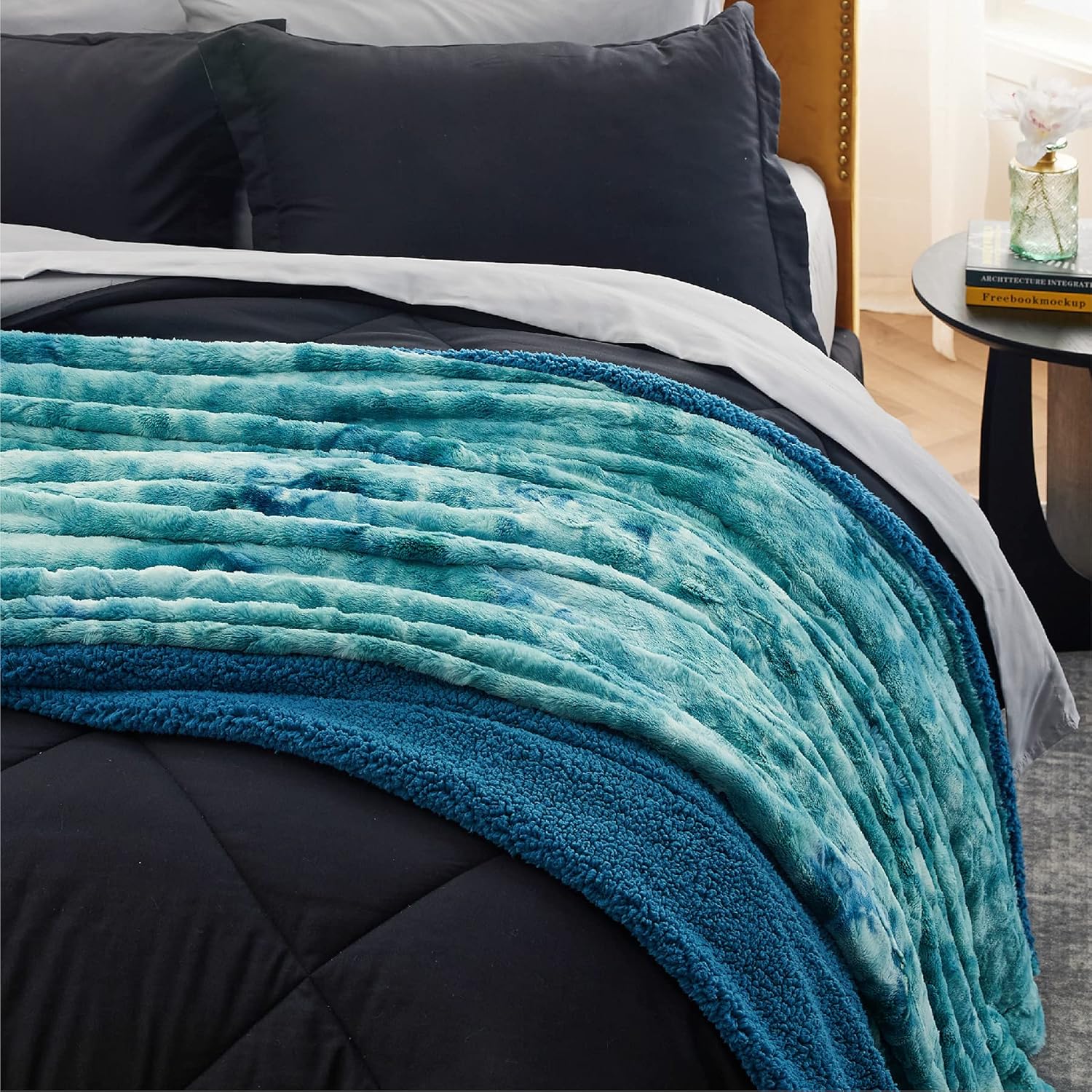 Bedsure Faux Fur Throw Blanket for Couch - Dark Grey Fuzzy Plush Fluffy Soft Sherpa Fleece Blankets and Throws for Sofa and Bed, 50x60 inches : Everything Else