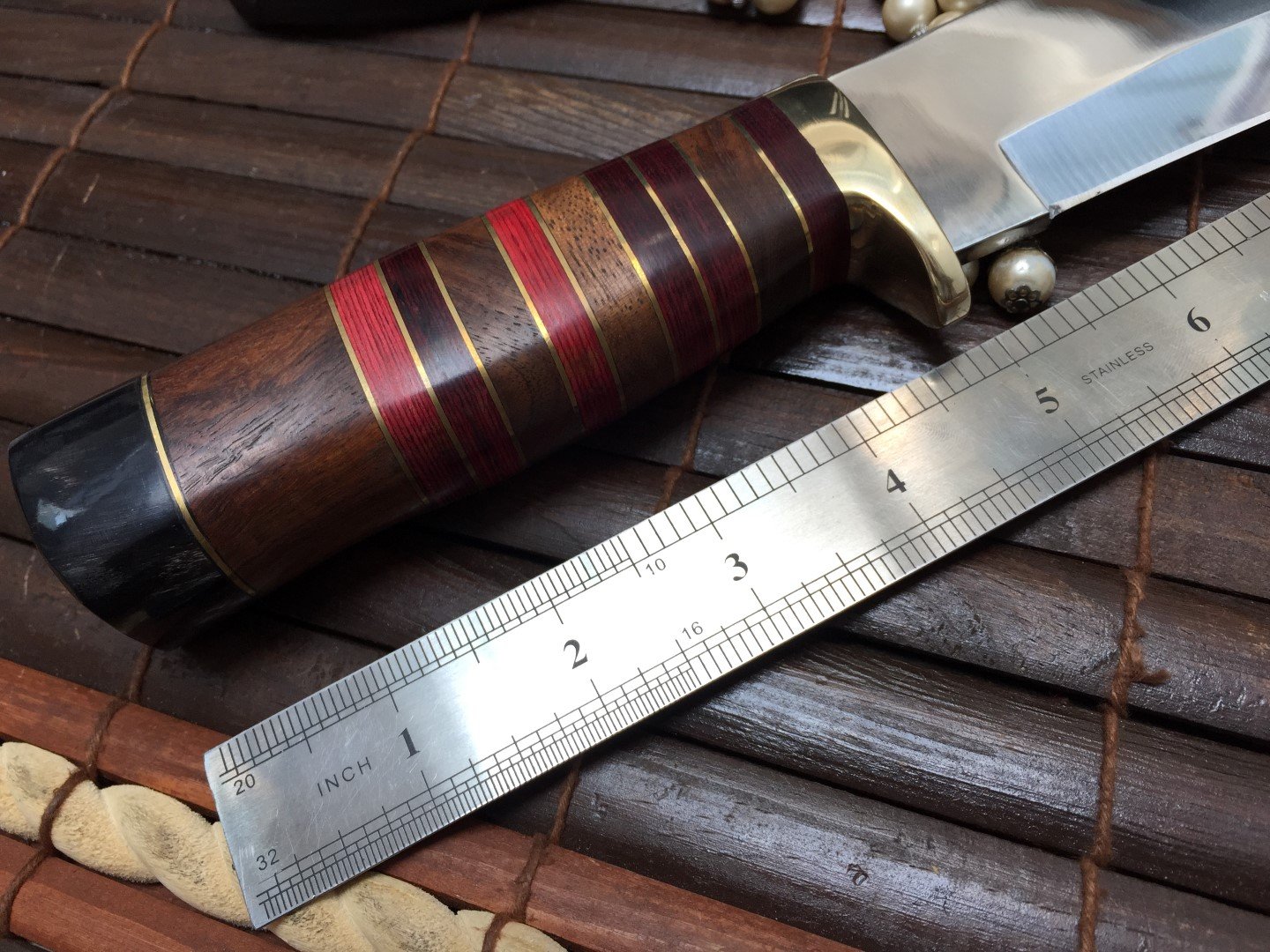 Coltello da caccia fatto a mano personalizzabile.