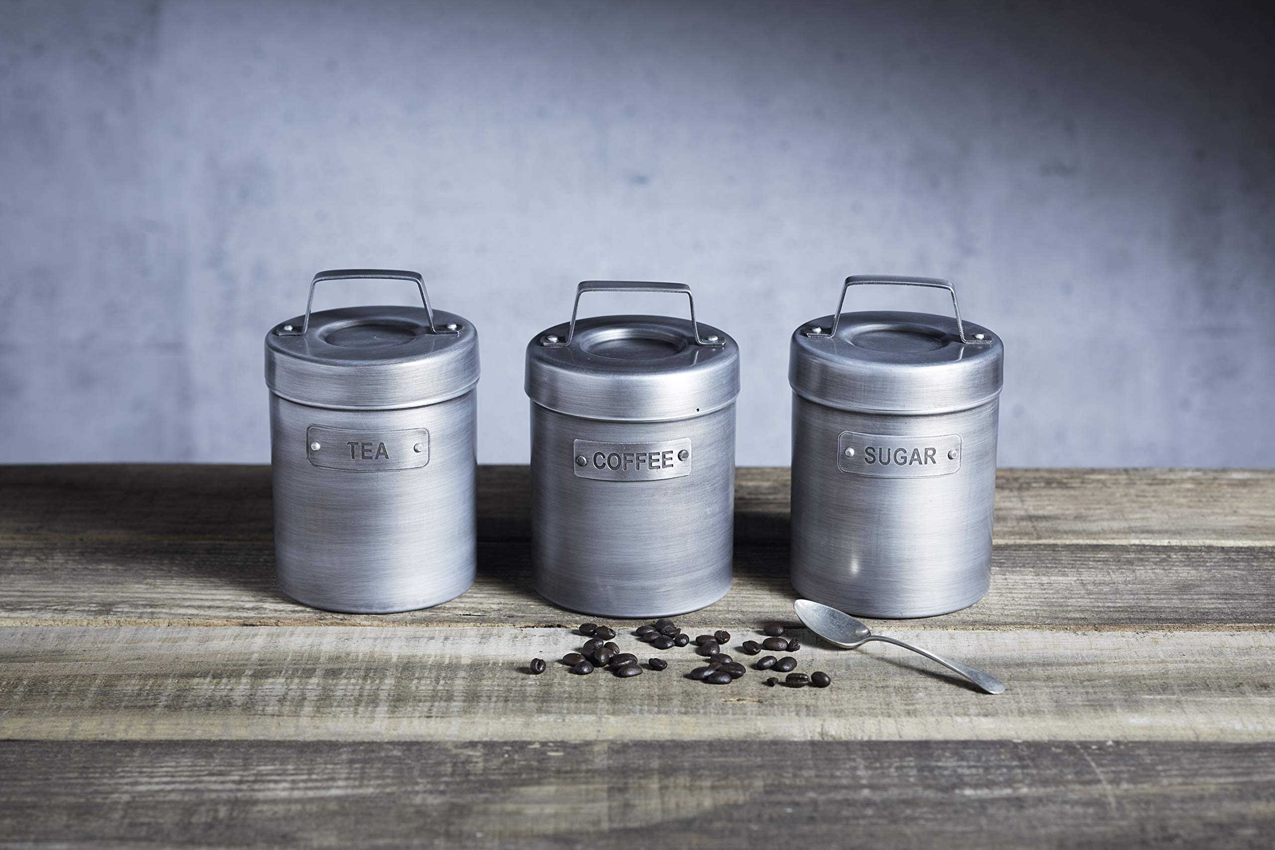 KitchenCraft Industrial Kitchen Set di 3 Barattoli in Metallo, 1 x Tè, 1 x Caffè, 1 x Zucchero, Confezione Regalo Inclusa, Design Vintage, 9 cm x 9 cm x 17 cm