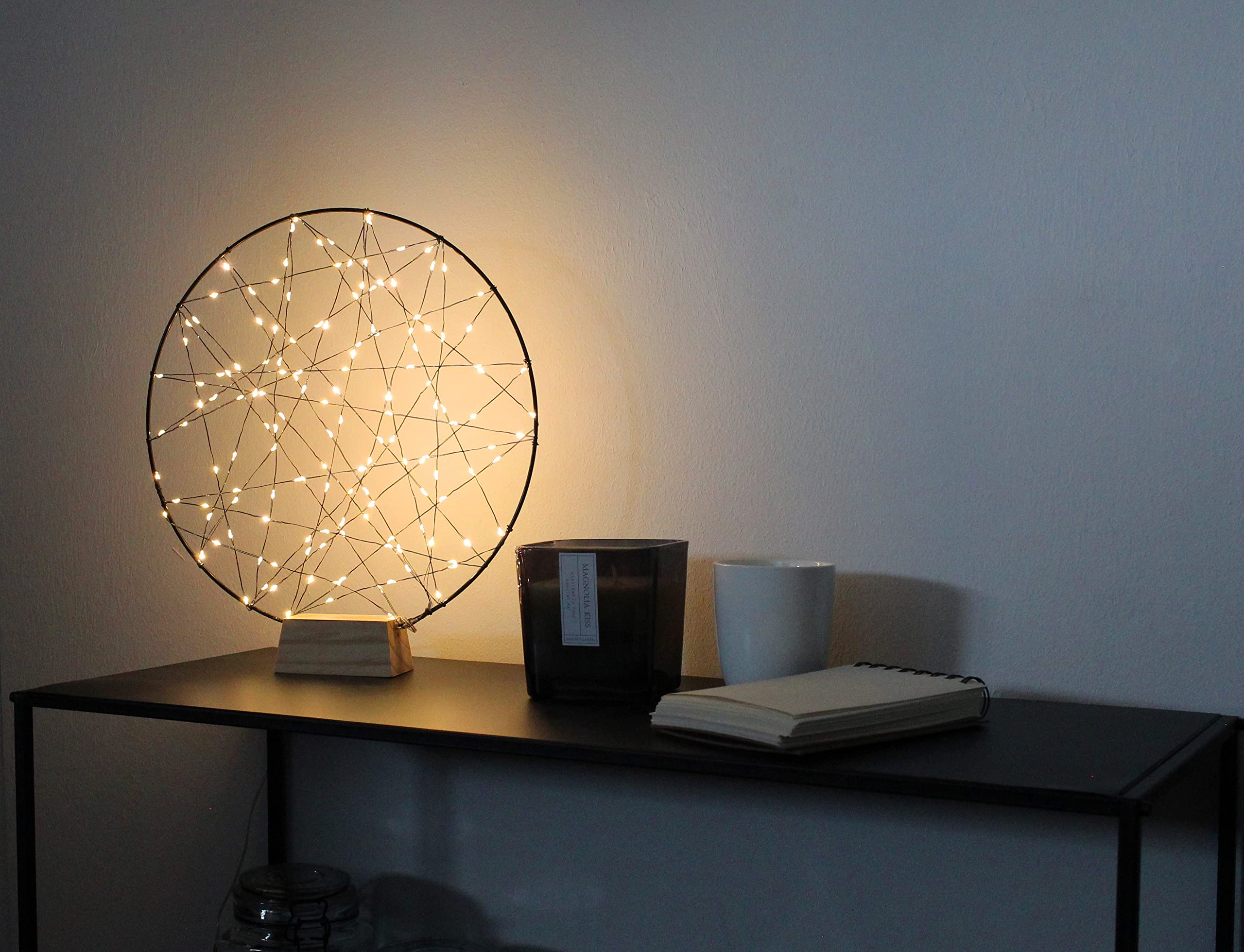 Winkee - Capteur de rêves LED | Décoration de chambre de qualité supérieure | Capteur de rêves LED avec connecteur USB | Décoration de fenêtre | Décoration de ciel de lit pour la maison