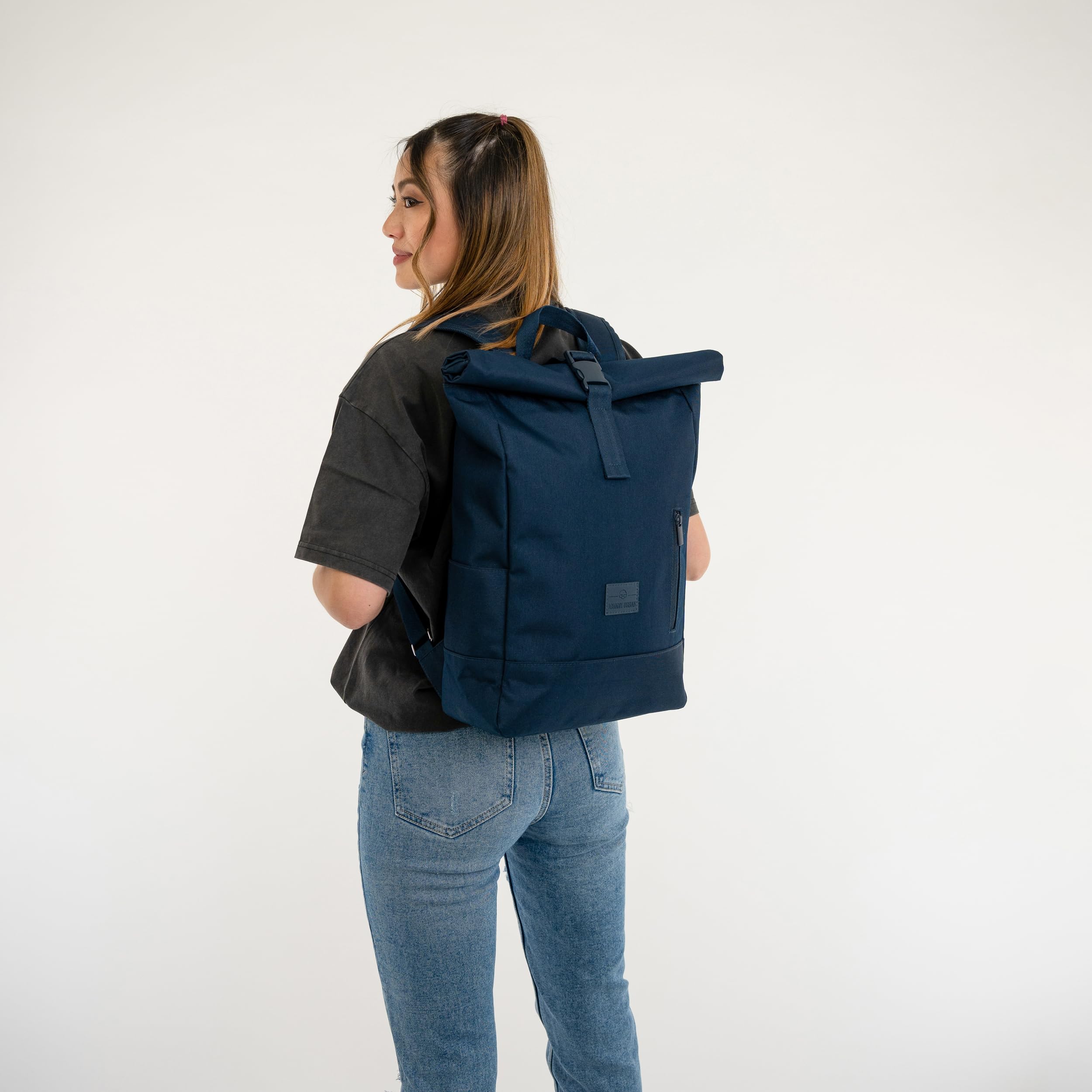 Johnny Urban Zaino Donna e Uomo - Robin Medium - Zainetto con Vano per PC Portatile - Backpack per Viaggio, Lavoro, Università, Ufficio - Idrorepellente