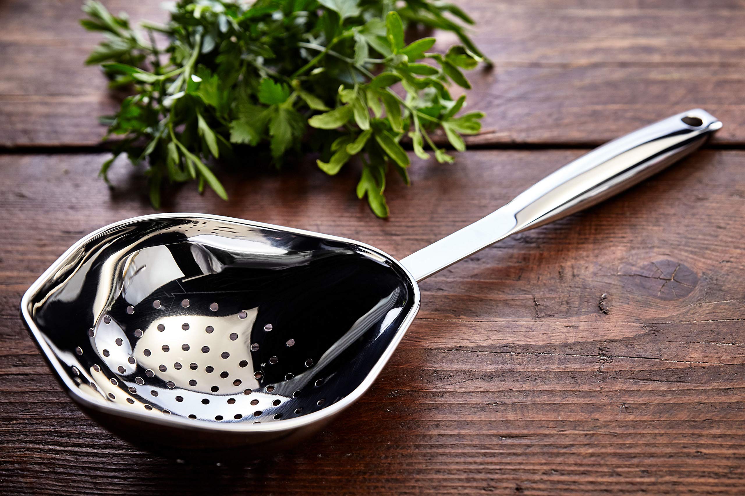 Stellar Kitchen Gadgets Scoop Colander 12cm