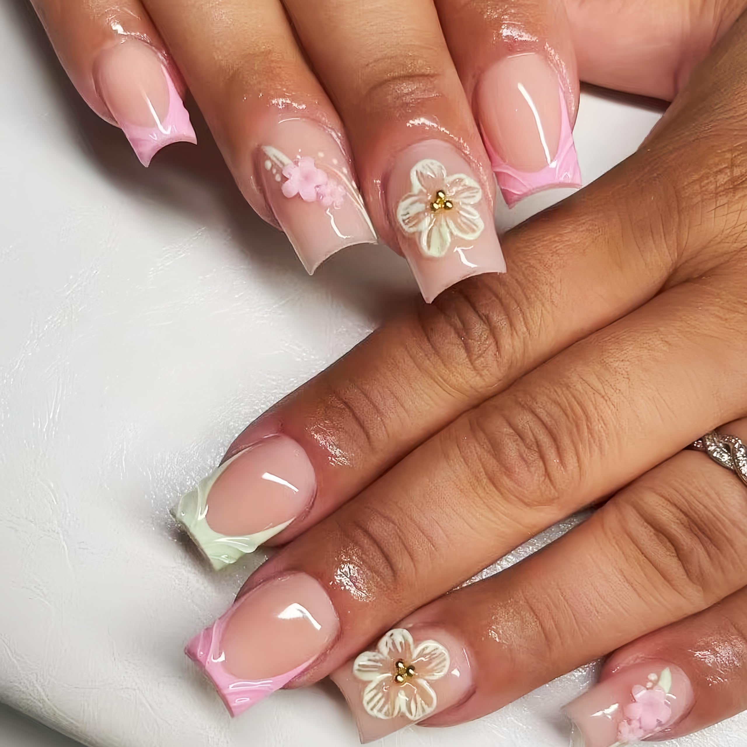 Pink French Tips Press on Nails Short Square Spring Fake Nails with 3D Flower Design Full Cover Spring Summer Floral Acrylic Nail Tips Kit Glossy