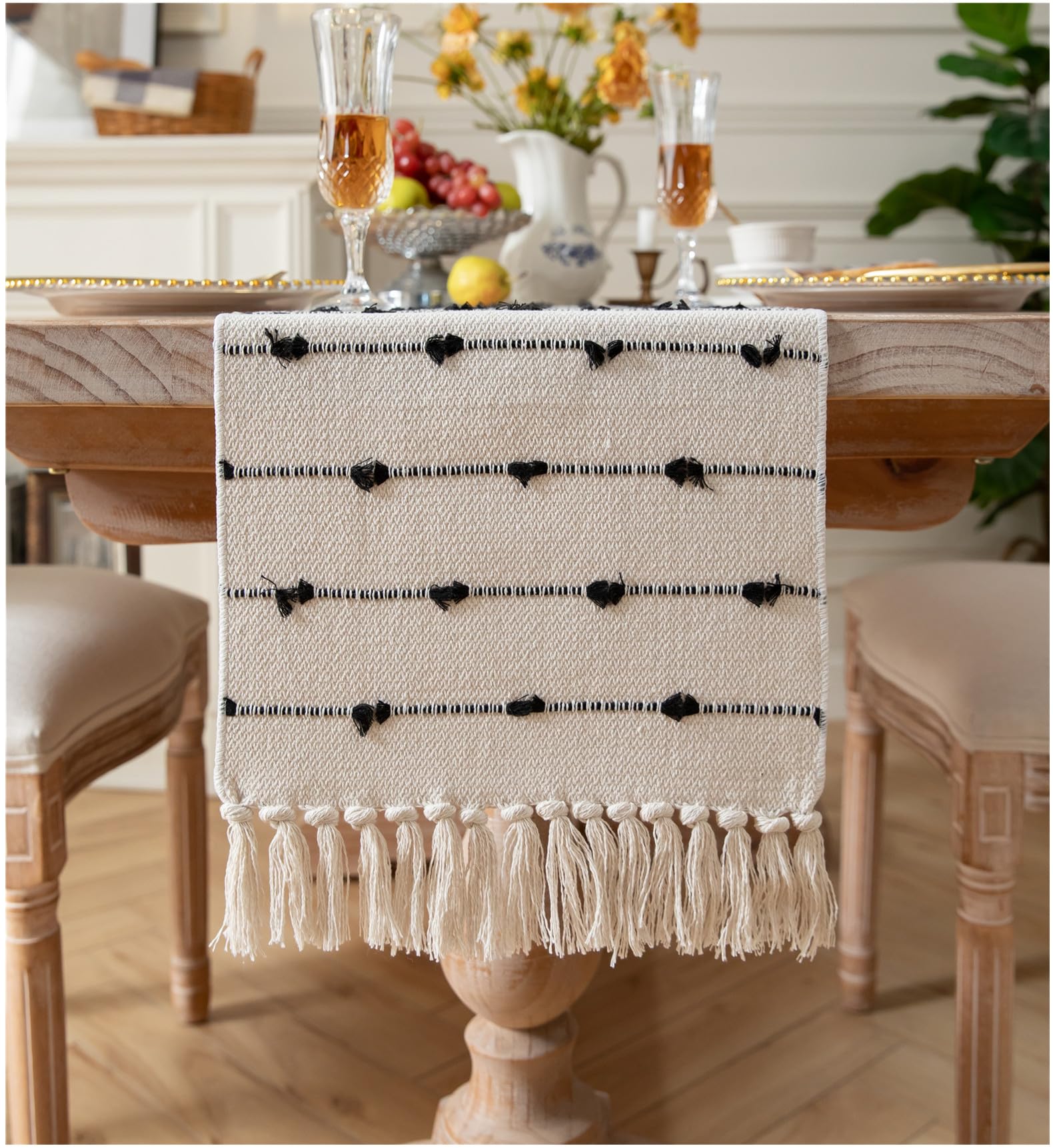 CaflifeBoho Table Runner 72 Inchs Long for Modern Farmhouse Room Home Decor, Black and Beige Coffee Table Runner, Natural Cotton Woven with Tassels Neutral, for Kitchen Dining Table Decor