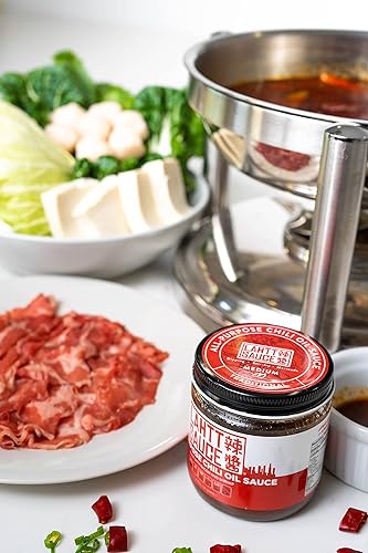 Miniatura 4 de Lahtt Sauce Aceite de chile multiusos prémium (tradicional) hecho con tocino y camarones, calor medio, ingredientes simples y naturales sin OMG, sin