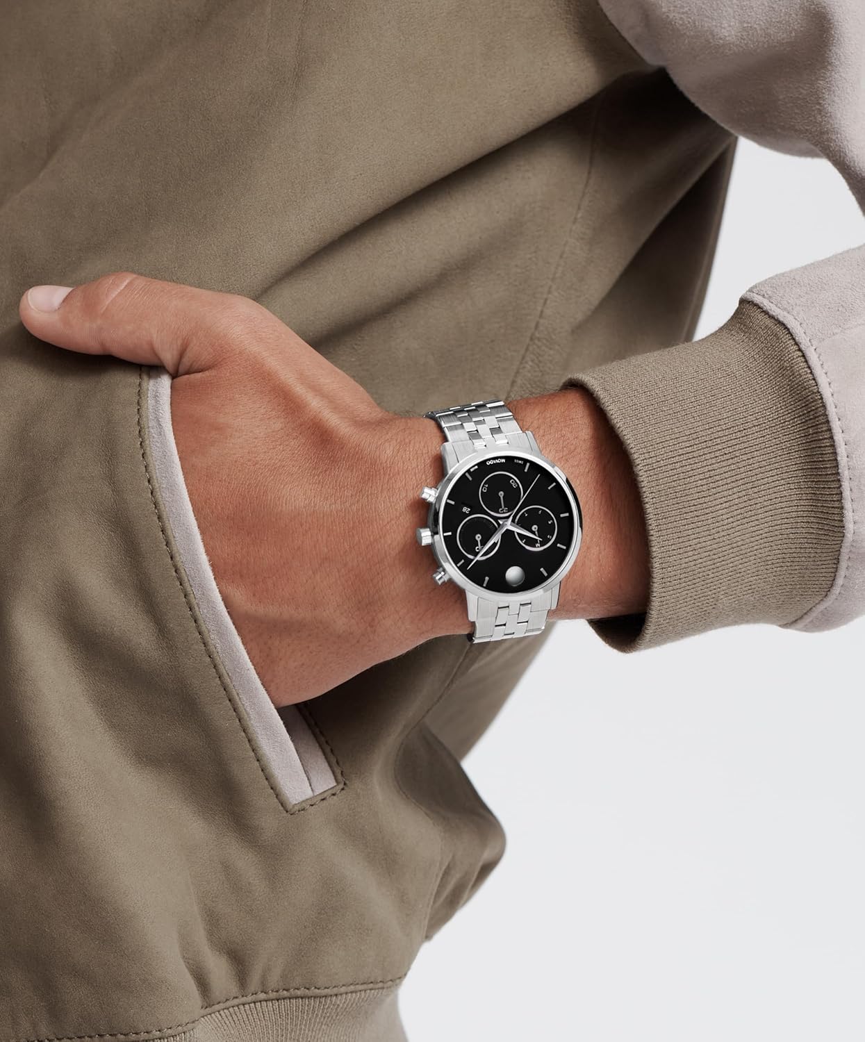 Movado Museum Classic Men's Watch - Swiss Quartz Chronograph Movement, Stainless Steel Link Bracelet - 3 ATM Water Resistance - Classic, Luxury Fashion Timepiece for Him - 42mm - Image 4