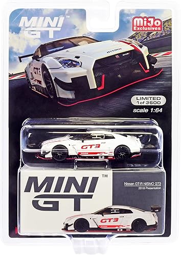 Truescale Miniatures GT-R GT3 blanco con tapa plateada y gráficos 2018 Presentation Ltd Ed a 3600 piezas en todo el mundo 1/64 modelo fundido a disponible en Yaxa Costa Rica