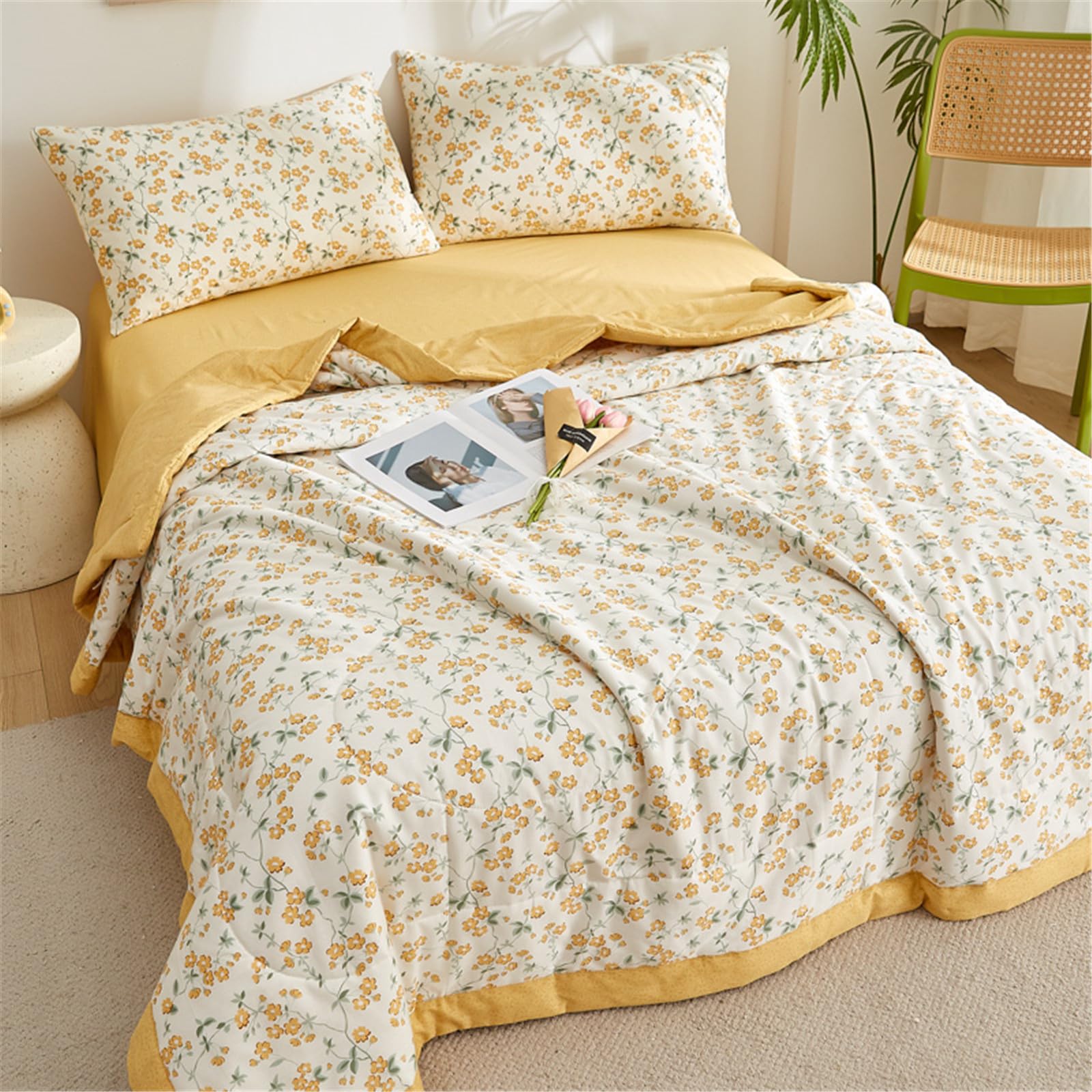 Odot Couvre Lit Matelassé 2 Personnes Été Réversible Dessus de Lits et Couvre-Lits Boutis Doux et Confortable Coton Jeté de Lit Matelassage Jeté de Canapé (Jaune,200x230cm)