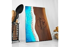 Personalized Resin Ocean Cutting Board: A Unique and Thoughtful Gift