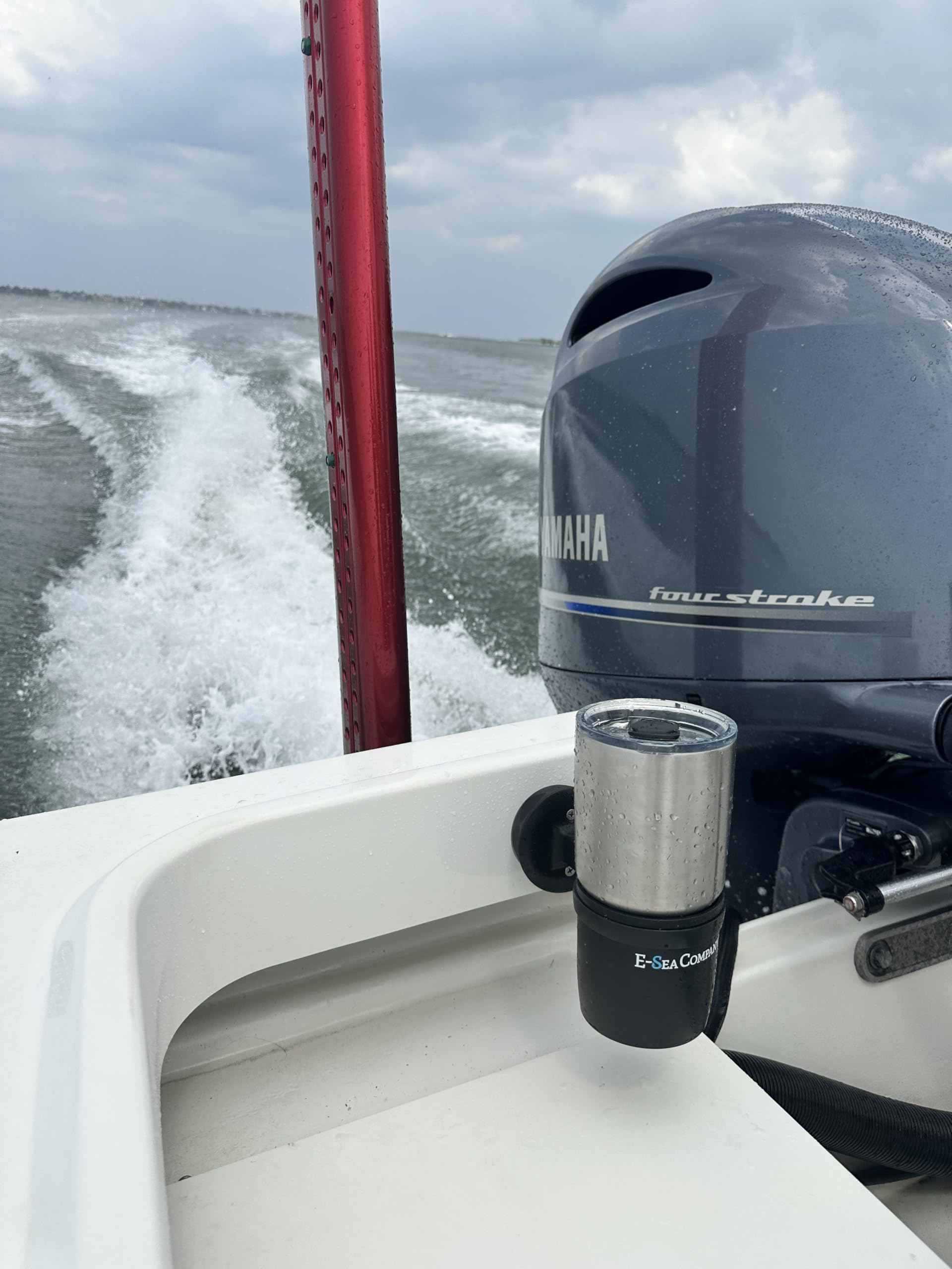 E-Sea Cup - Soporte de ventosa ajustable (negro). Soporte de ventosa resistente. Perfecto para barcos, kayaks, cuatrimotos, carritos de golf, caravanas, coches, mientras acampas y mucho