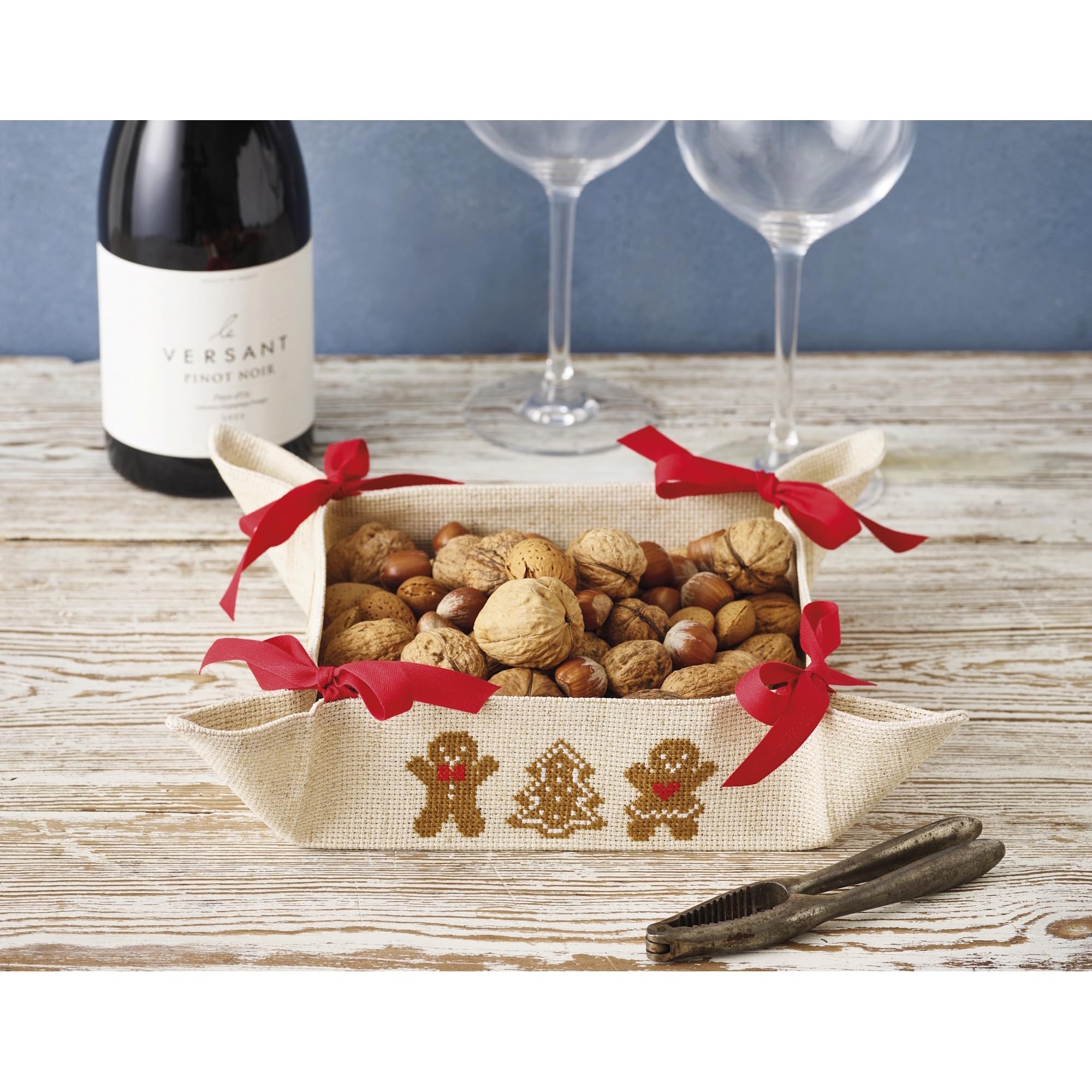 Permin Counted Cross Stitch Kit - Gingerbread Display Bowl