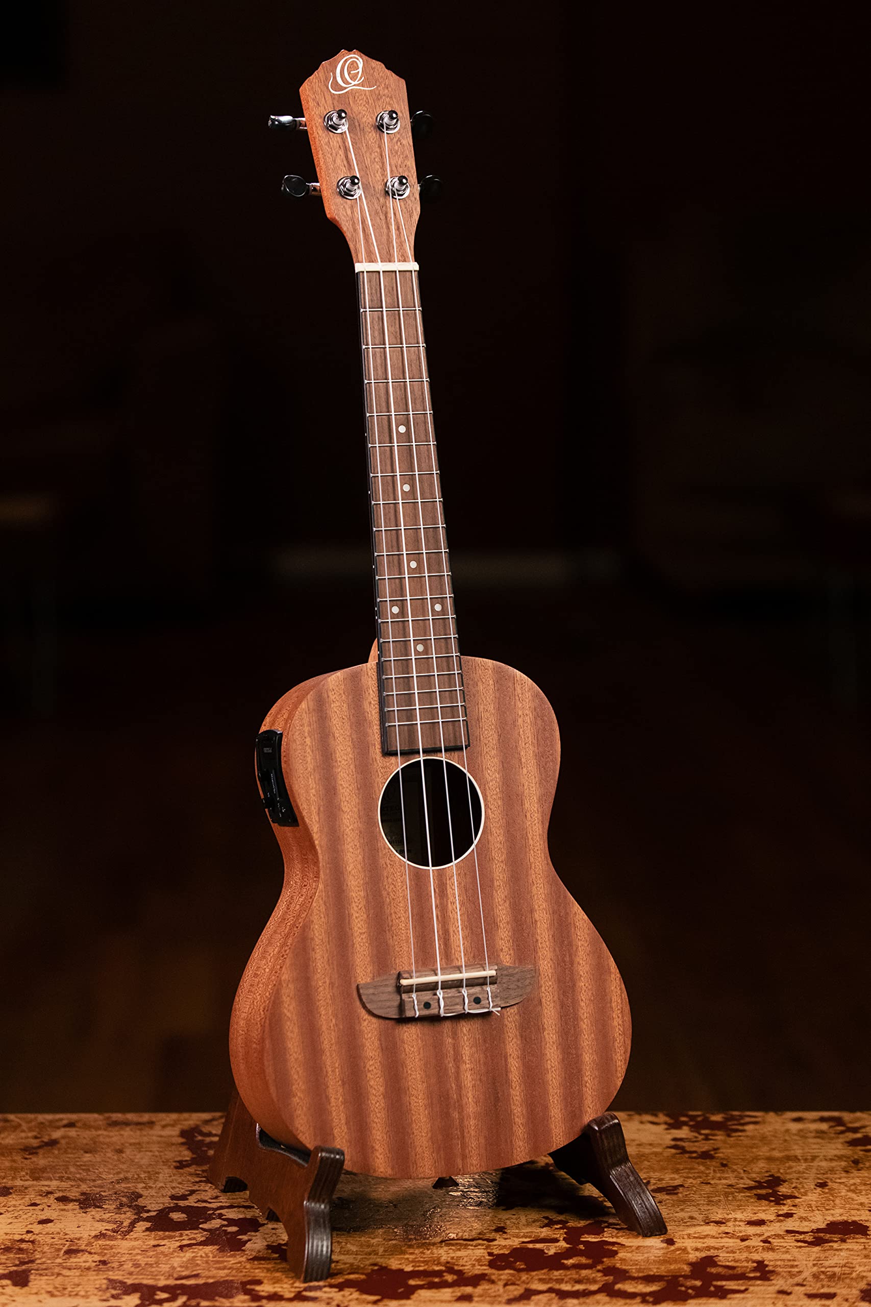 Ortega Guitars Ukulélé Concert Electro-Acoustique – Série Timber – Housse Incluse – Sapele, Naturel (RFU11SE)