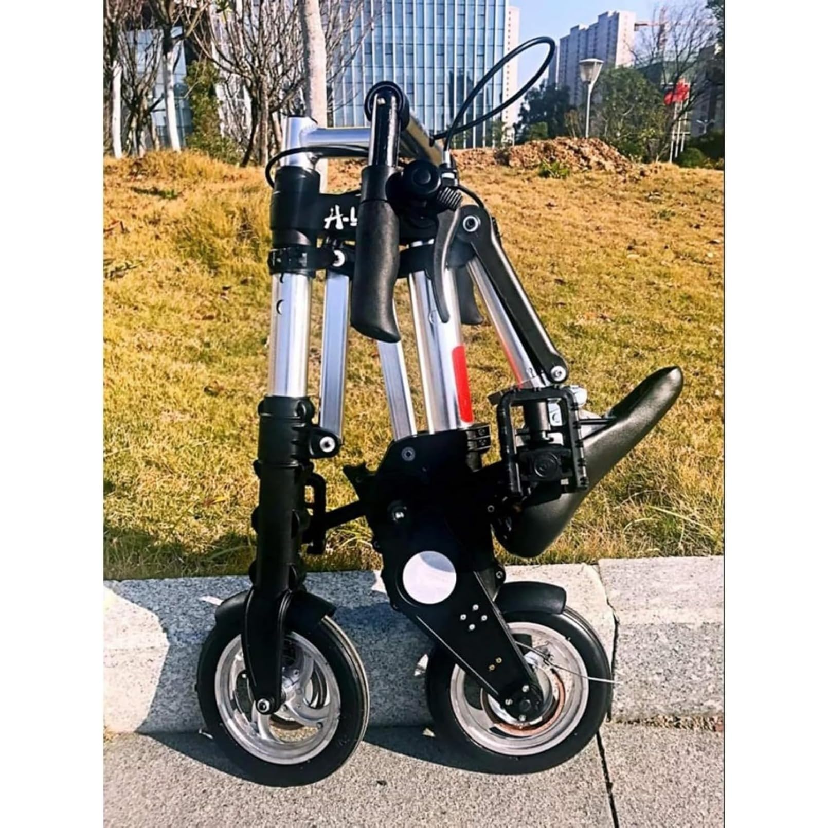 Amazon | [otoye] 折りたたみ自転車 超小型10インチbike