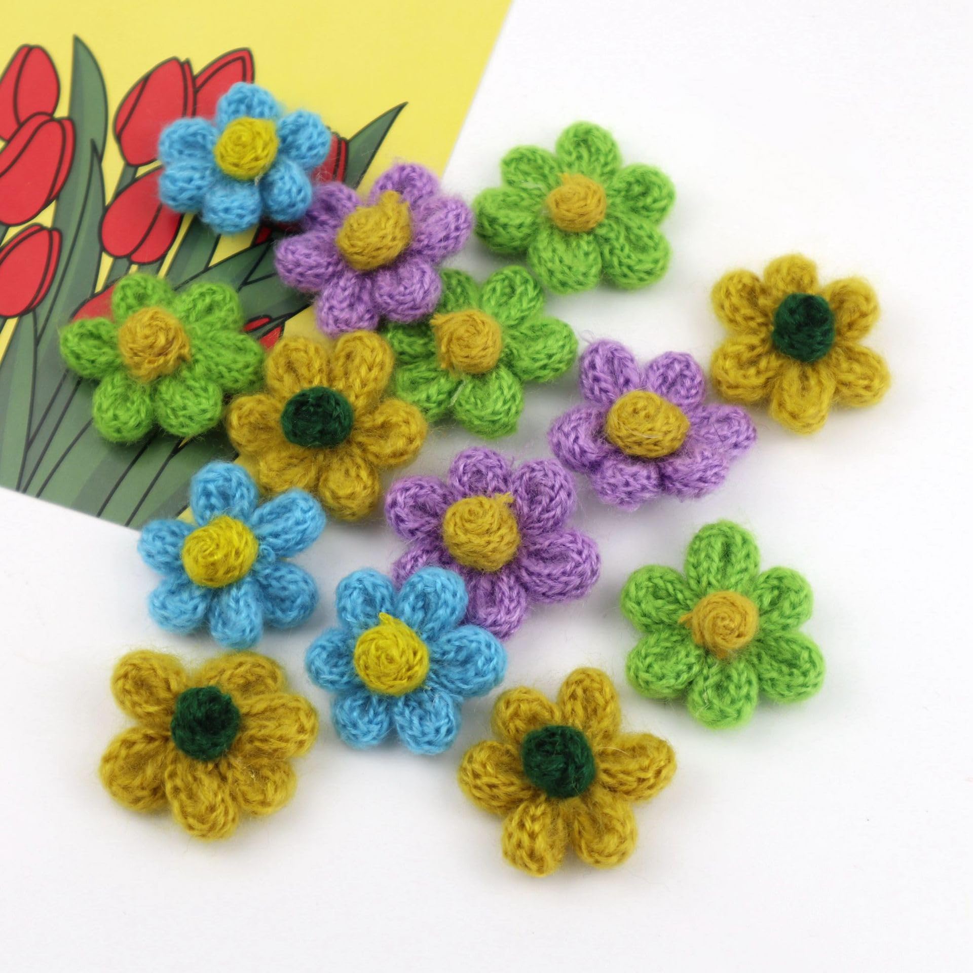 QUARKZMAN 50pz Toppe Cucire Forma Fiore, Petali Floreali Uncinetto, Fiori Fatti Mano Uncinetto, Applicazioni, Abbellimenti per Vestiti Capelli Fai da Te, Artigianato Matrimoni, Multicolore
